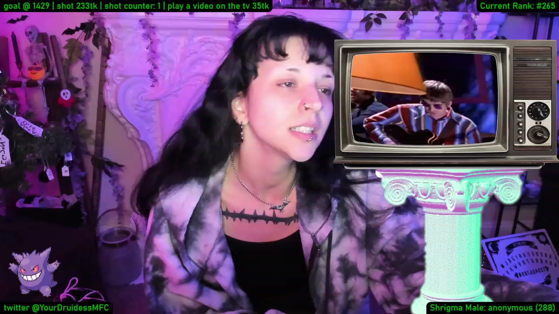 Gallery image thumbnail from YourDruidess's myfreecams stream on, 01/16/2023, 10:03 image 10 of 20