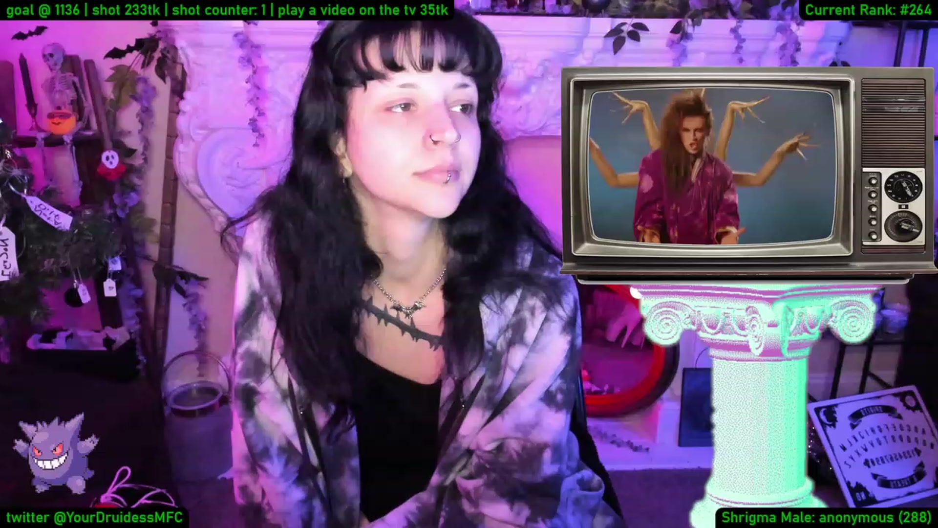 Gallery image thumbnail from YourDruidess's myfreecams stream on, 01/16/2023, 10:03 image 19 of 20
