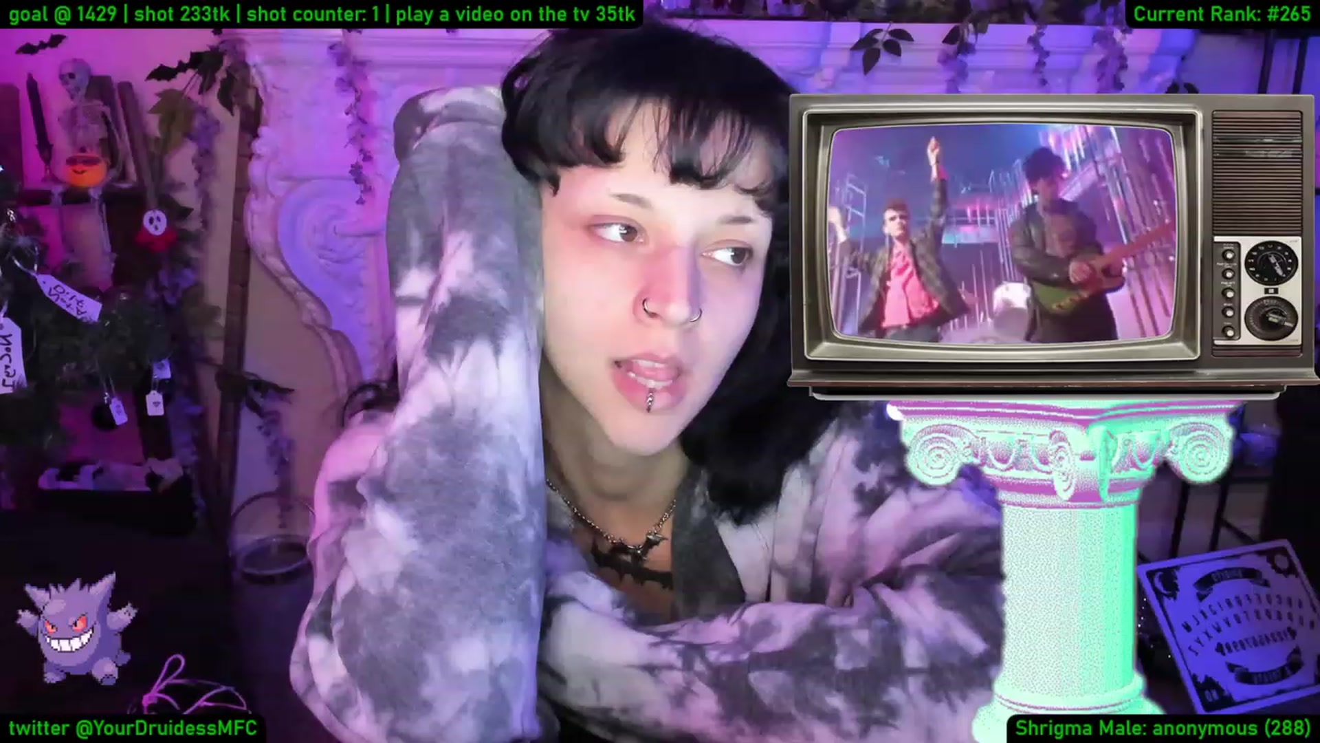 Gallery image thumbnail from YourDruidess's myfreecams stream on, 01/16/2023, 10:03 image 7 of 20