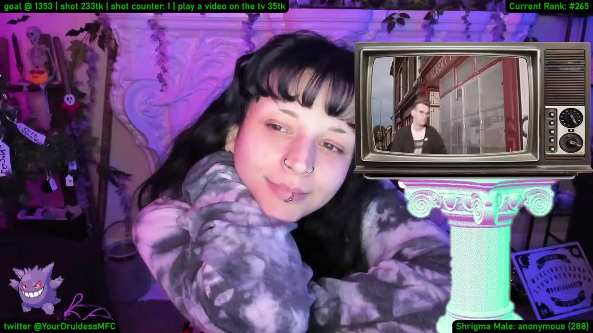 Gallery image thumbnail from YourDruidess's myfreecams stream on, 01/16/2023, 10:03 image 14 of 20