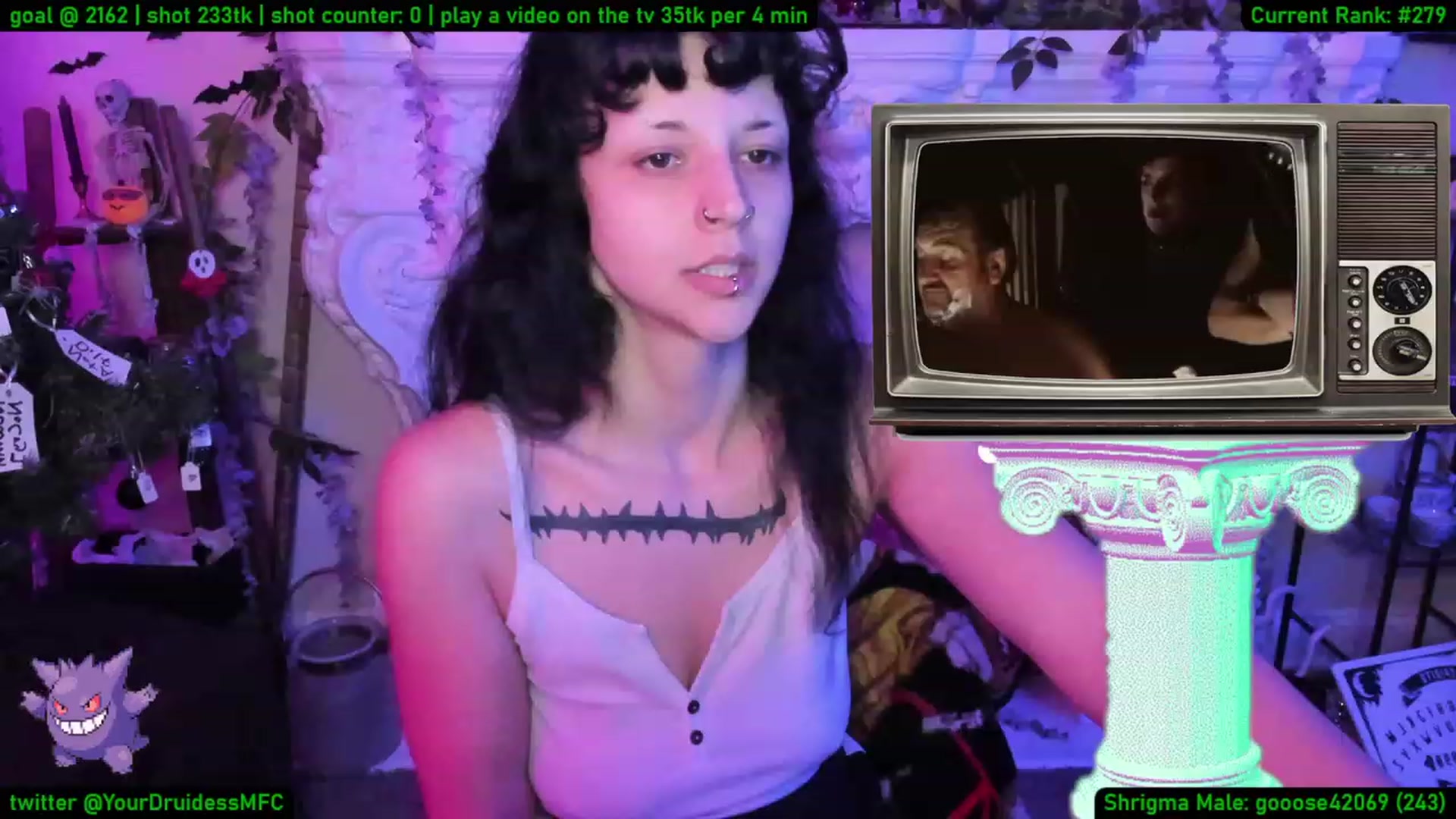 Gallery image thumbnail from YourDruidess's myfreecams stream on, 01/17/2023, 10:09 image 19 of 20