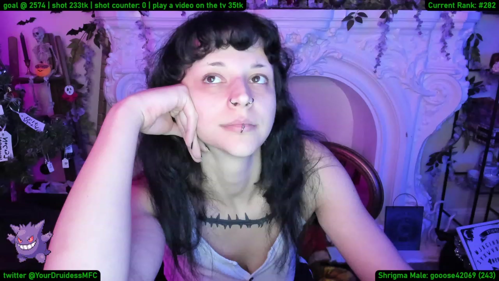 Gallery image thumbnail from YourDruidess's myfreecams stream on, 01/17/2023, 10:09 image 3 of 20