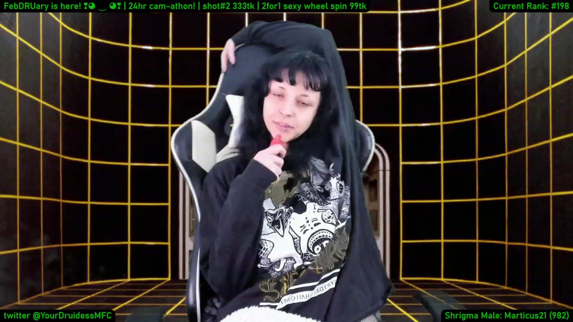 Gallery image thumbnail from YourDruidess's myfreecams stream on, 02/01/2023, 13:23 image 15 of 20