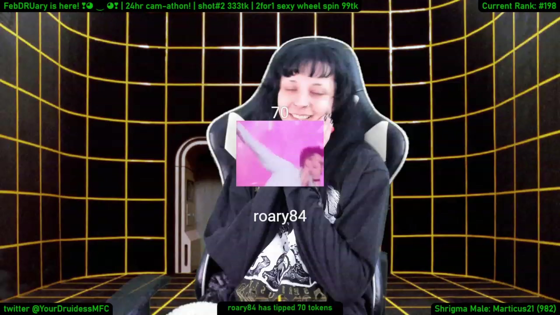 Gallery image thumbnail from YourDruidess's myfreecams stream on, 02/01/2023, 13:23 image 7 of 20