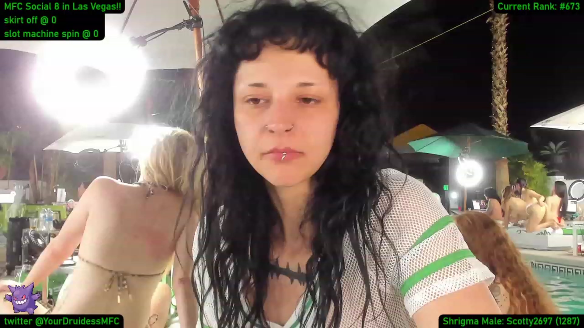 Gallery image thumbnail from YourDruidess's myfreecams stream on, 05/24/2023, 04:32 image 7 of 20