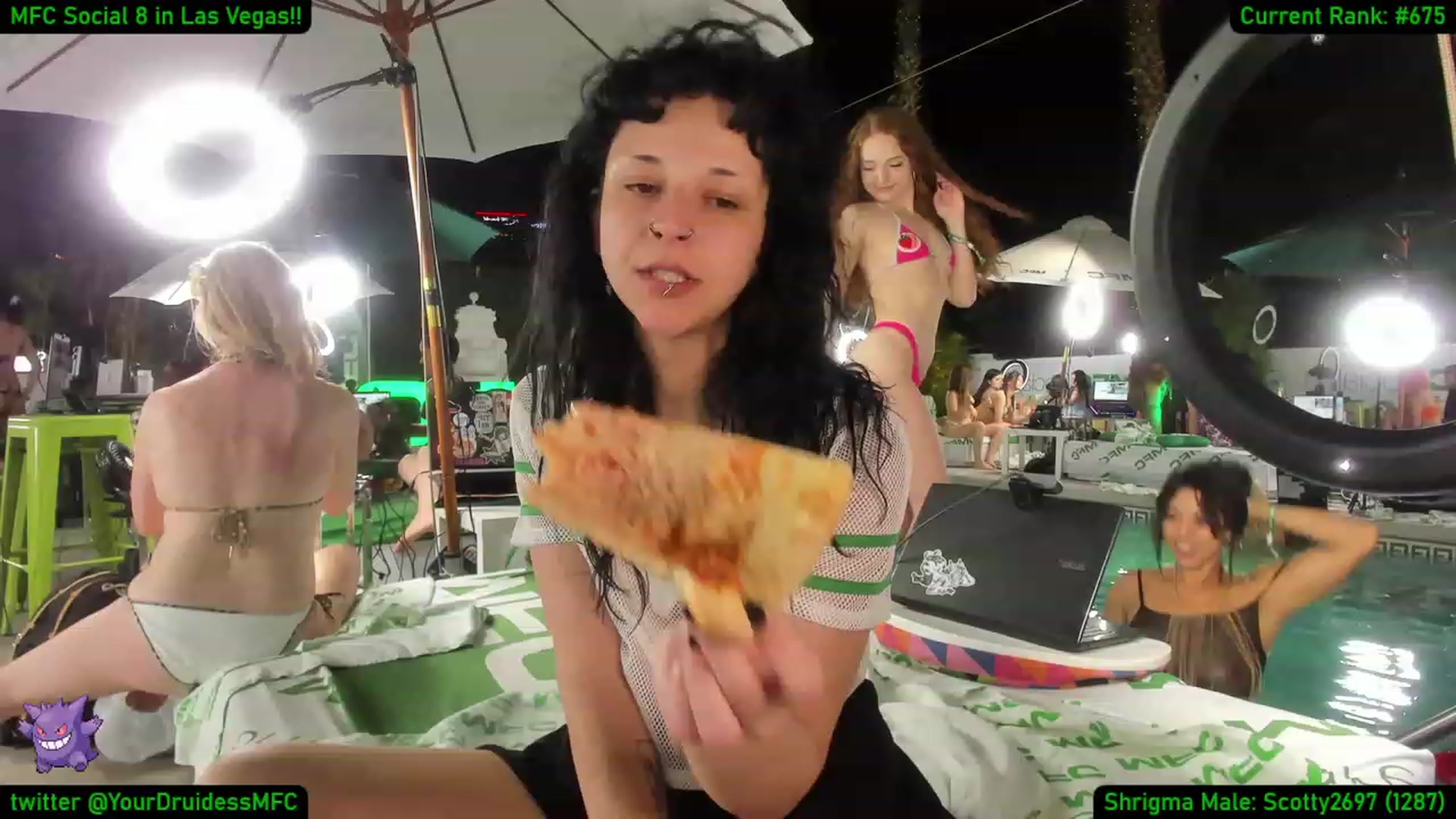 Gallery image thumbnail from YourDruidess's myfreecams stream on, 05/24/2023, 04:32 image 18 of 20