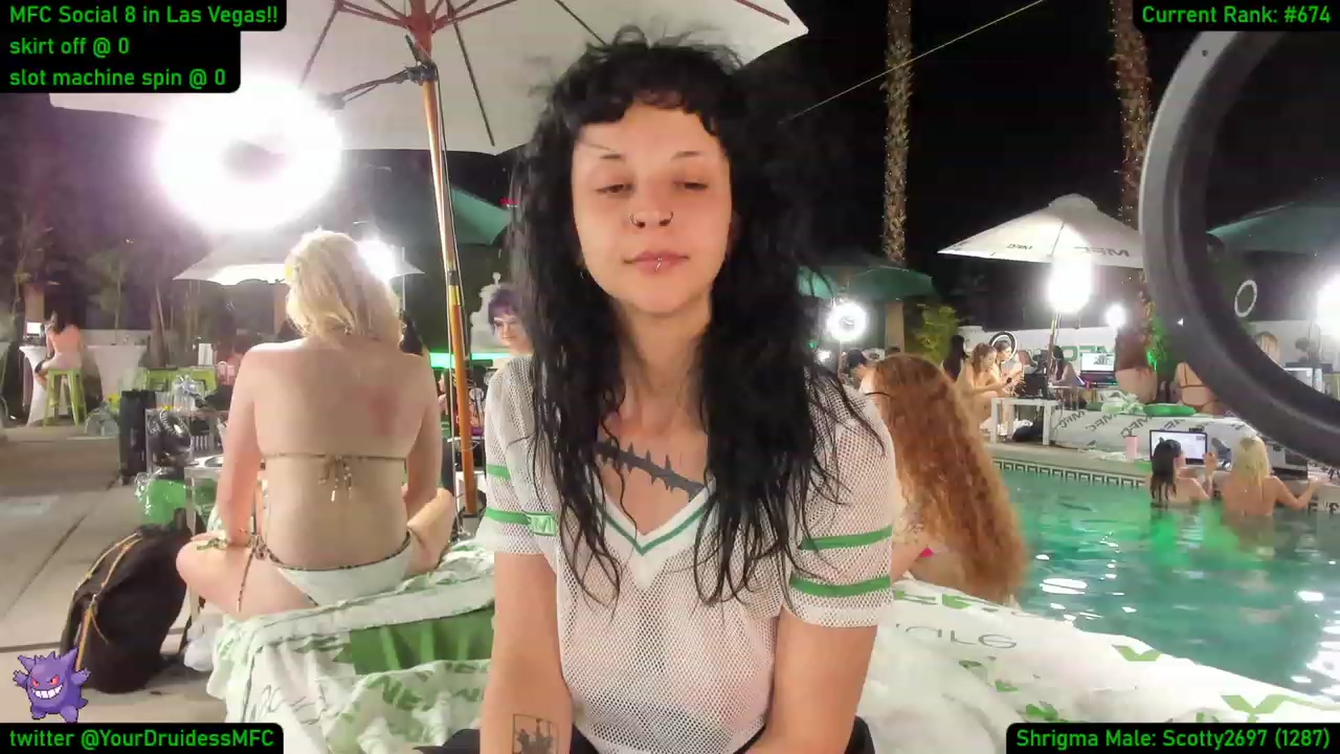 Gallery image thumbnail from YourDruidess's myfreecams stream on, 05/24/2023, 04:32 image 11 of 20