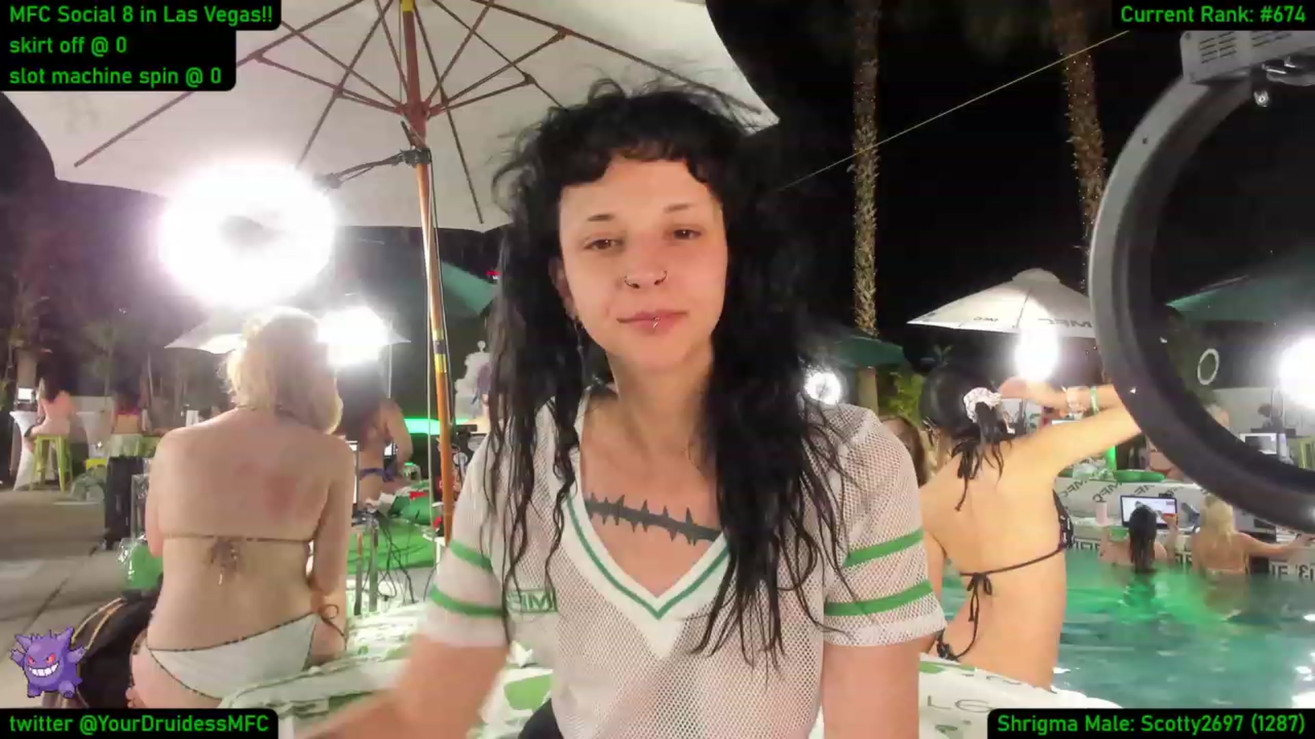Gallery image thumbnail from YourDruidess's myfreecams stream on, 05/24/2023, 04:32 image 10 of 20