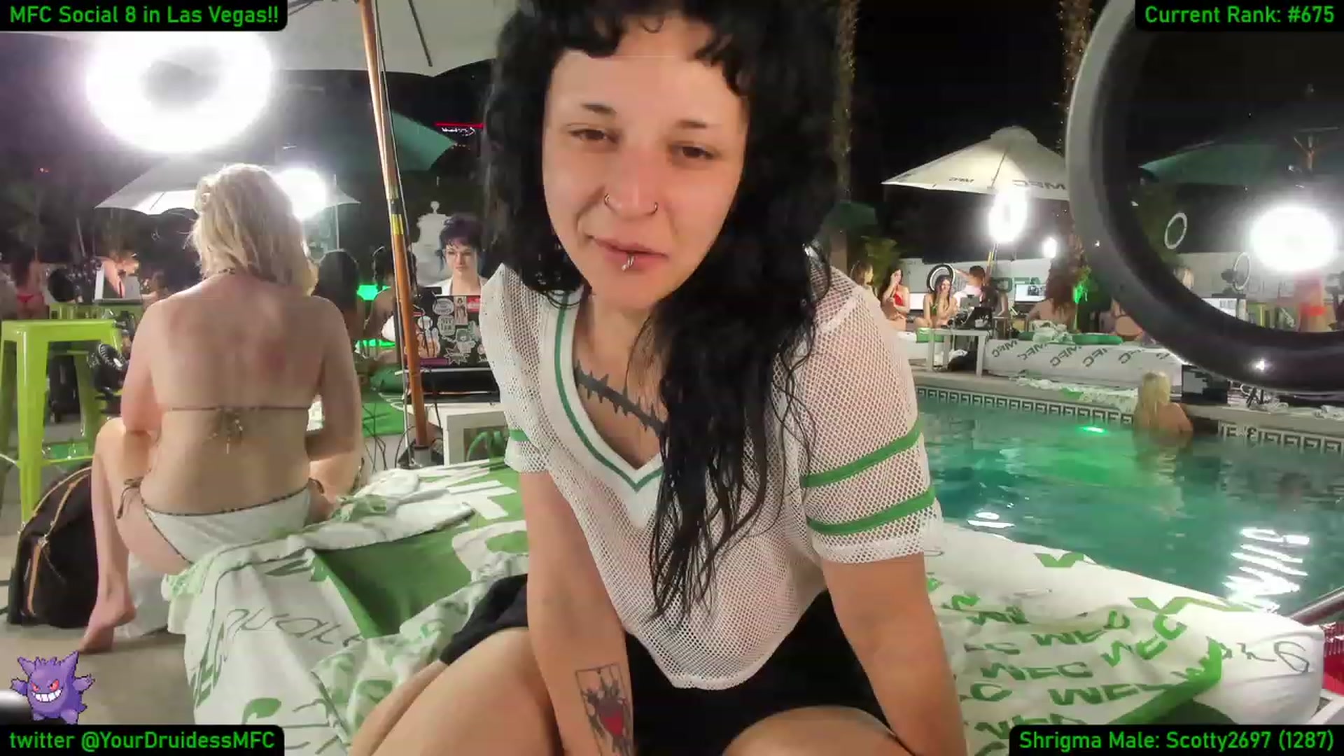 Gallery image thumbnail from YourDruidess's myfreecams stream on, 05/24/2023, 04:32 image 16 of 20