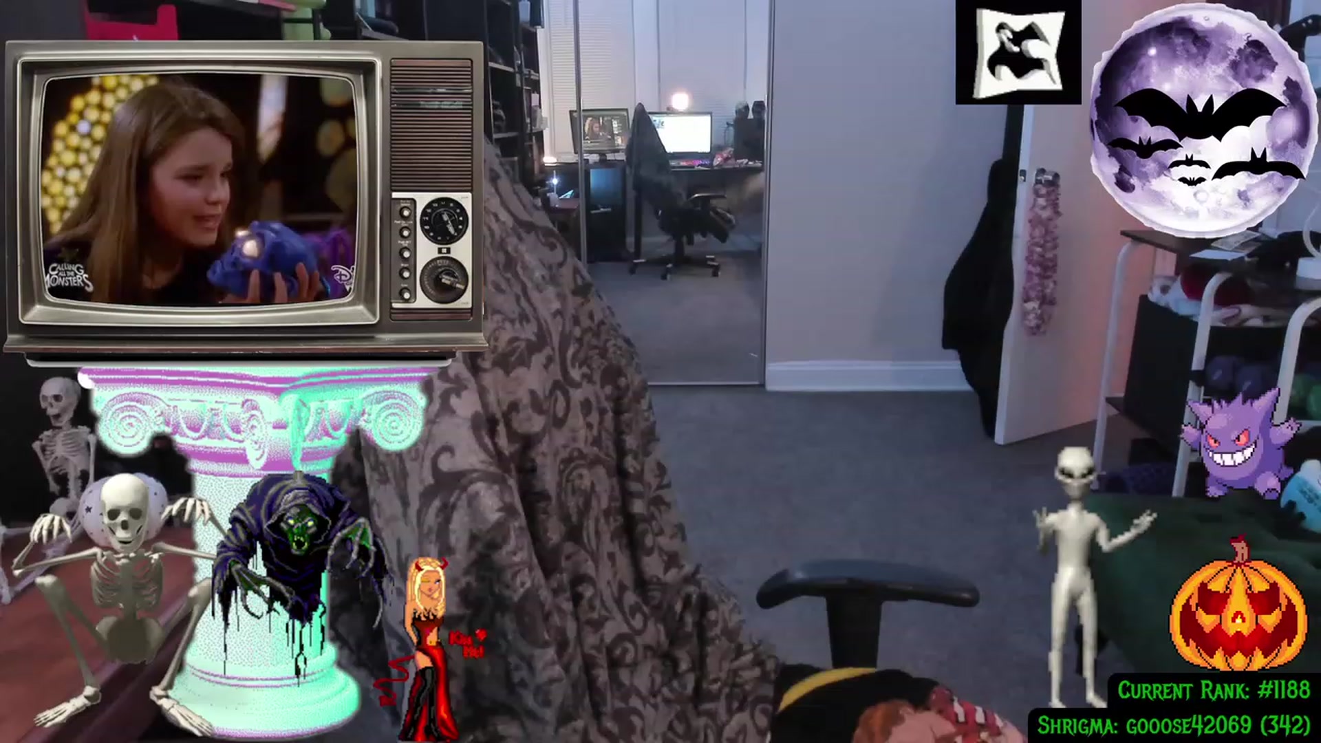 Gallery image thumbnail from YourDruidess's myfreecams stream on, 10/16/2023, 02:10 image 1 of 20