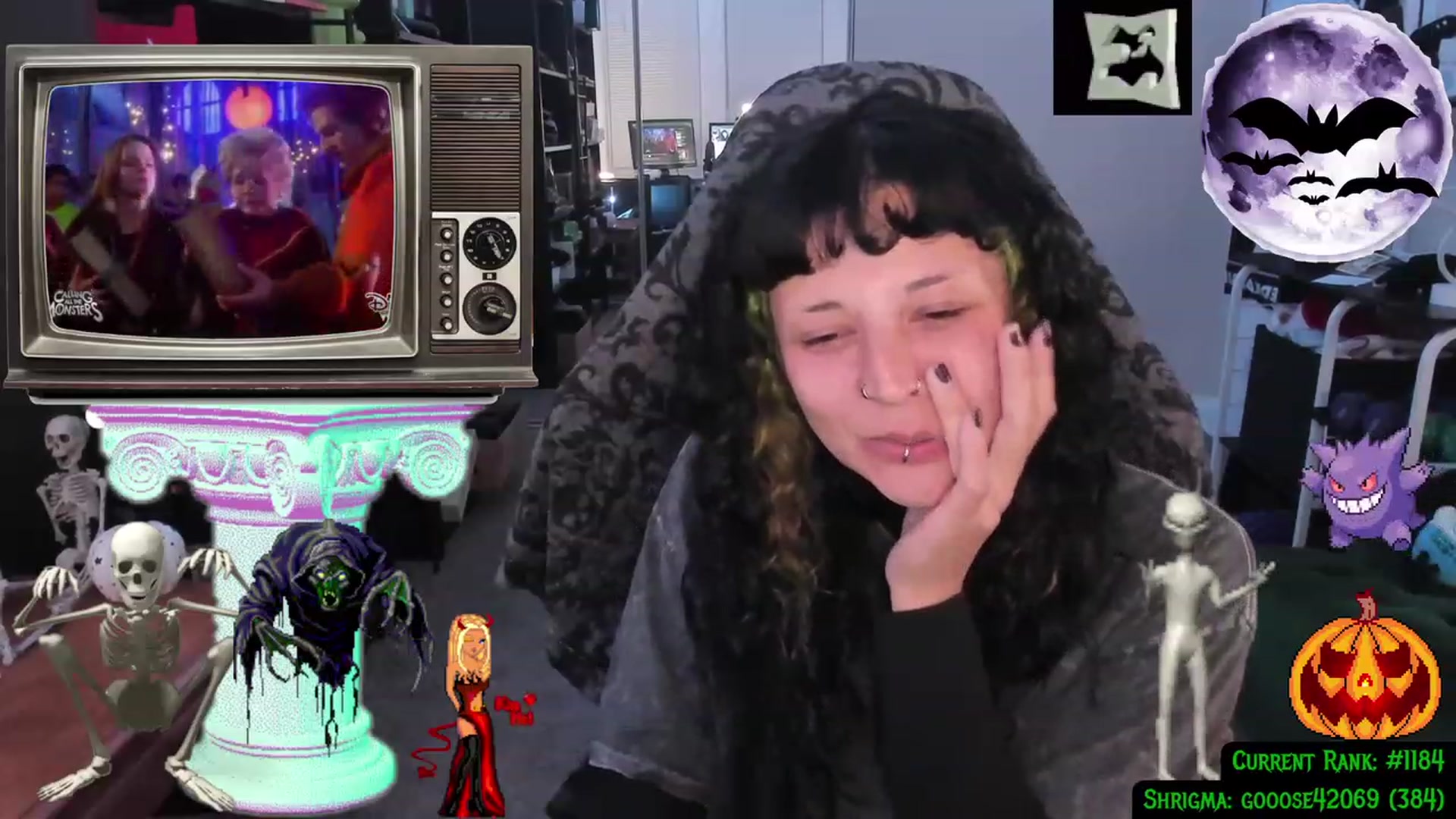 Gallery image thumbnail from YourDruidess's myfreecams stream on, 10/16/2023, 02:10 image 2 of 20