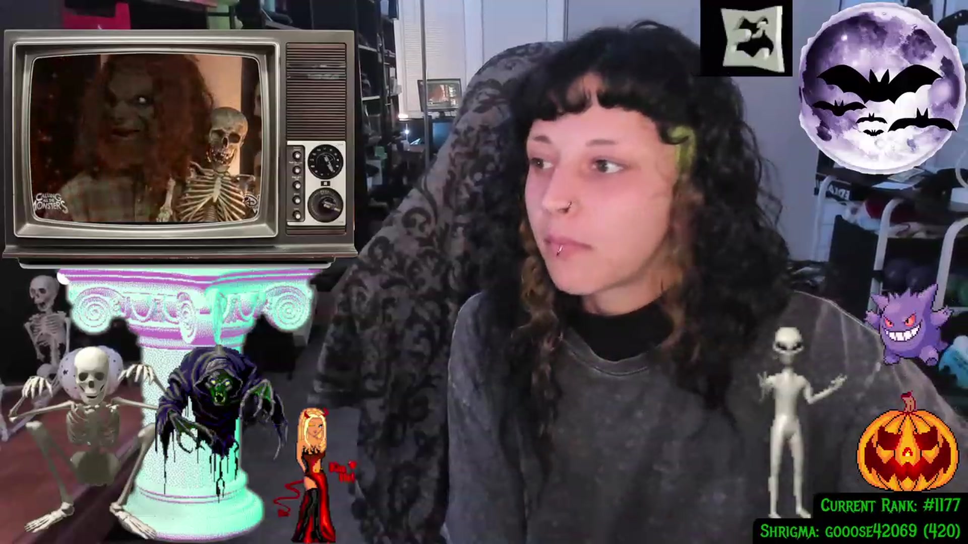 Gallery image thumbnail from YourDruidess's myfreecams stream on, 10/16/2023, 02:10 image 11 of 20