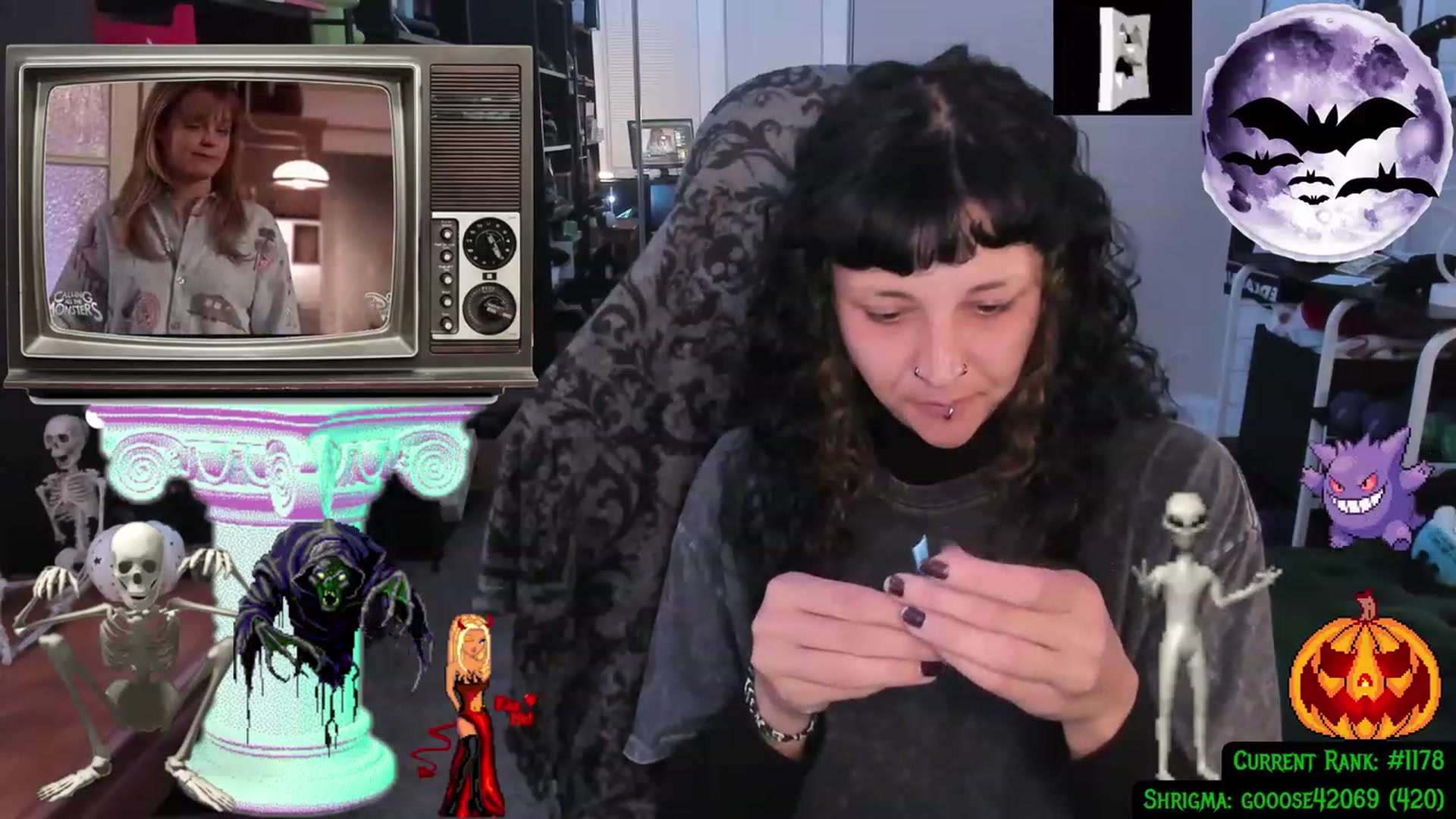 Gallery image thumbnail from YourDruidess's myfreecams stream on, 10/16/2023, 02:10 image 12 of 20