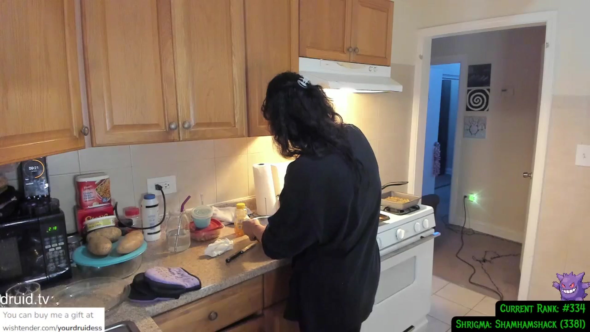 Gallery image thumbnail from YourDruidess's myfreecams stream on, 11/24/2023, 01:13 image 15 of 20