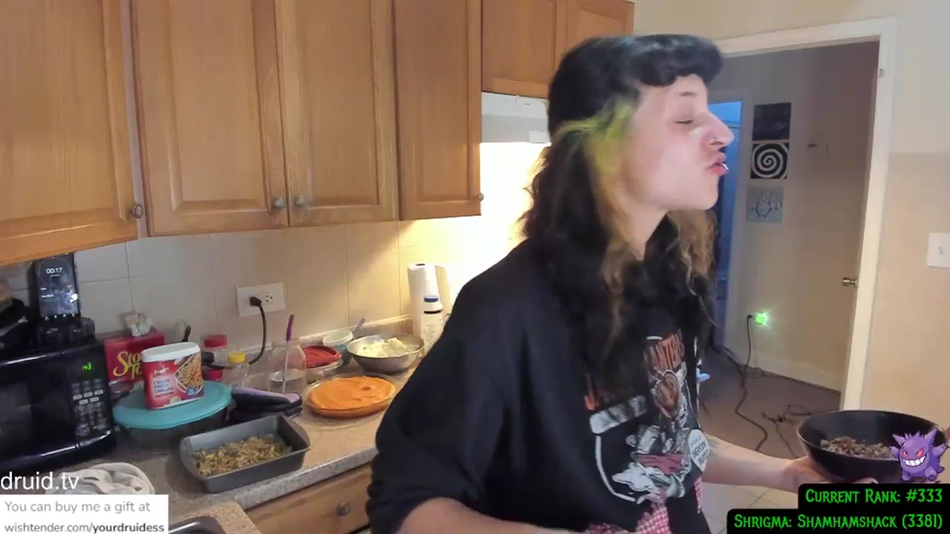 Gallery image thumbnail from YourDruidess's myfreecams stream on, 11/24/2023, 02:43 image 9 of 20
