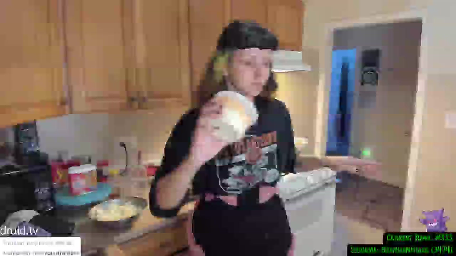 Gallery image thumbnail from YourDruidess's myfreecams stream on, 11/24/2023, 02:43 image 12 of 20