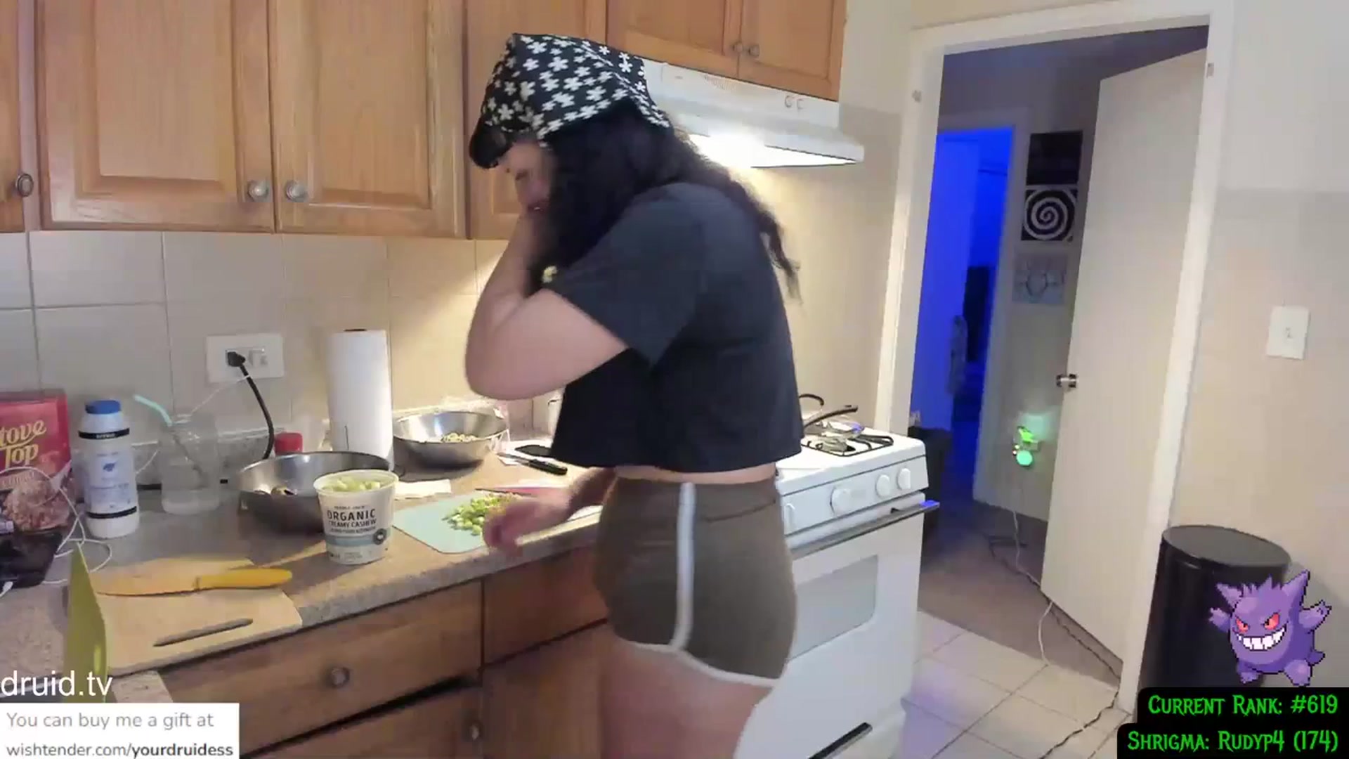 Gallery image thumbnail from YourDruidess's myfreecams stream on, 12/25/2023, 02:25 image 13 of 20