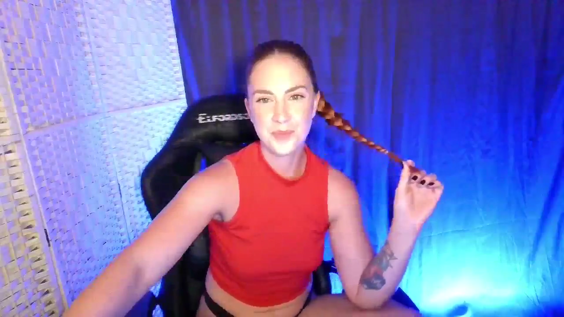 Gallery image thumbnail from YourEmilyRose's myfreecams stream on, 08/06/2025, 23:14 image 3 of 20