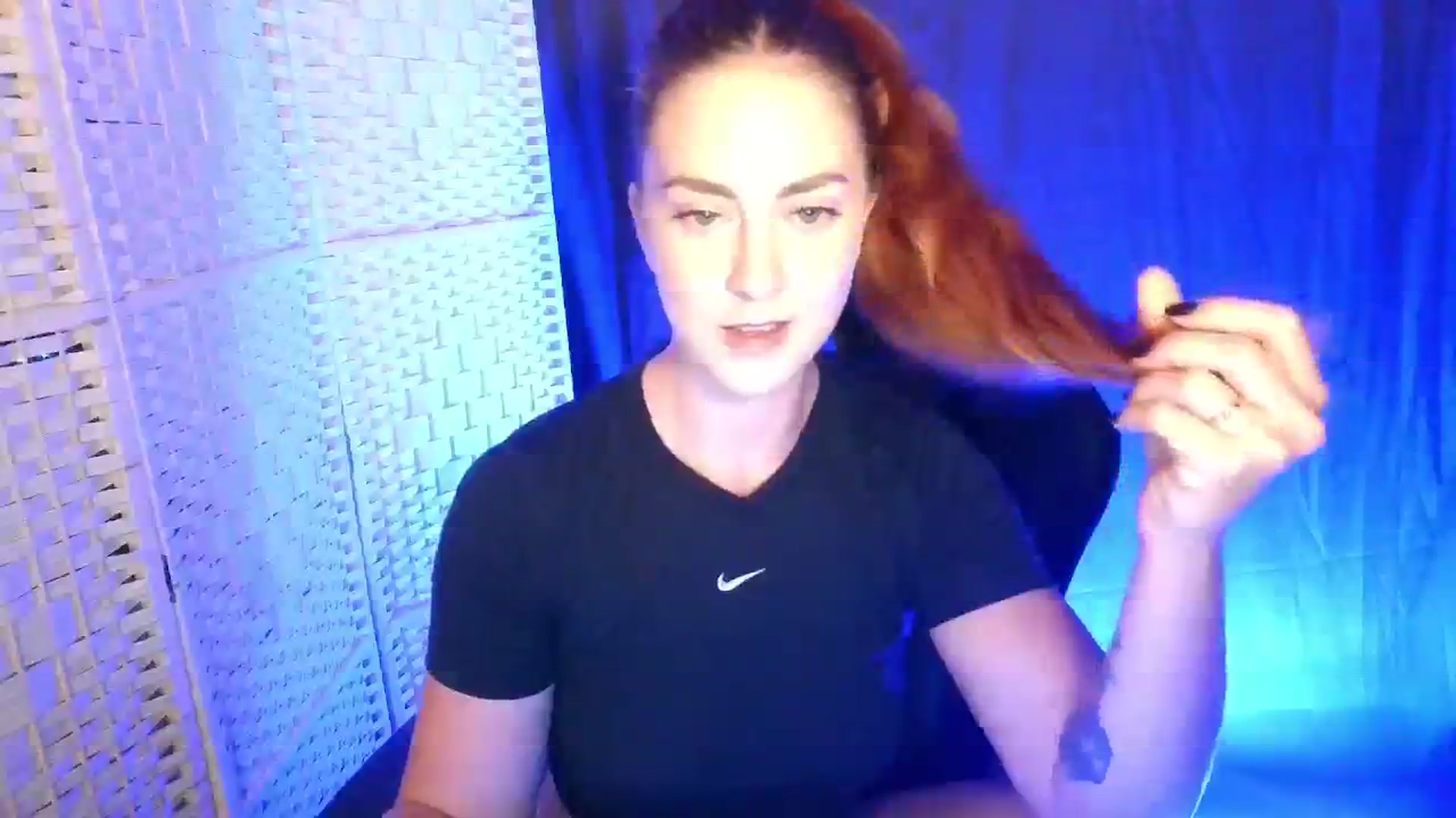 Gallery image thumbnail from YourEmilyRose's myfreecams stream on, 08/27/2025, 22:39 image 10 of 20