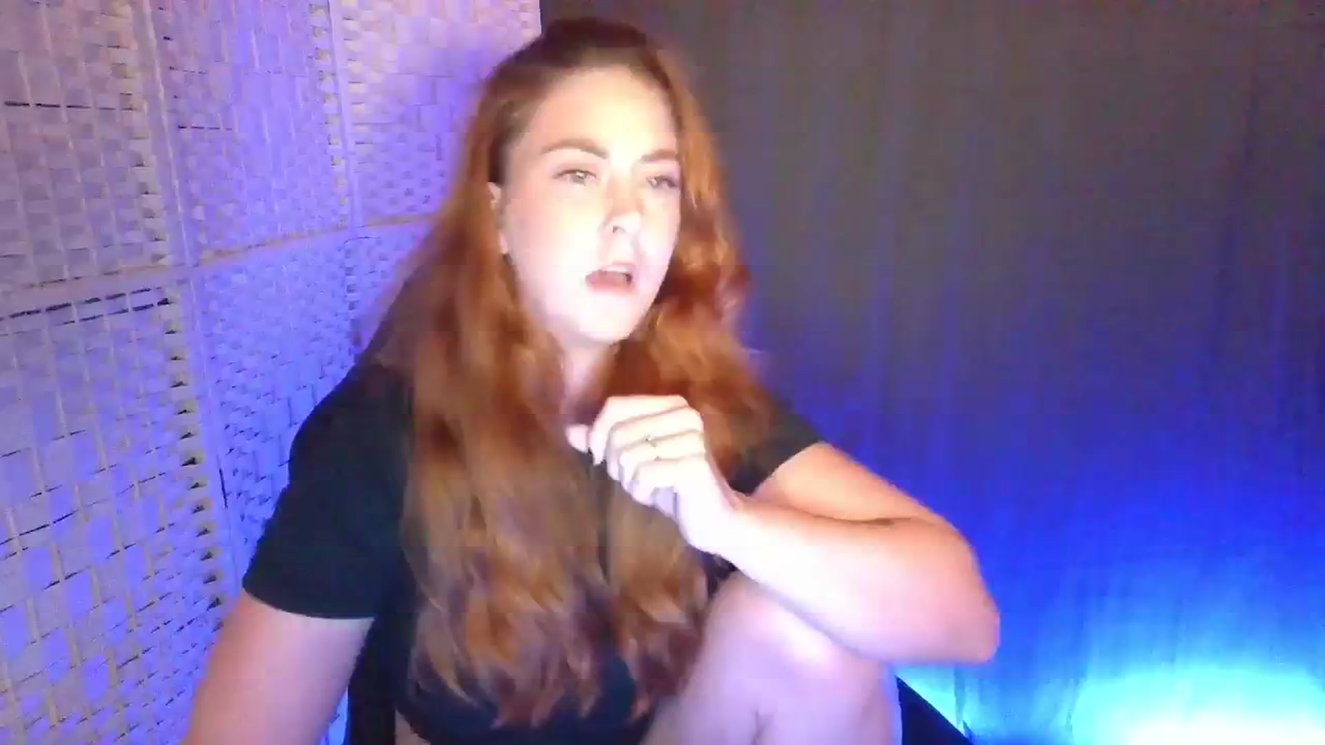Gallery image thumbnail from YourEmilyRose's myfreecams stream on, 11/27/2025, 24:04 image 15 of 20