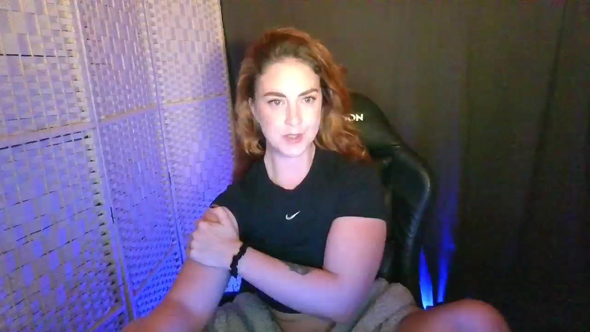 Gallery image thumbnail from YourEmilyRose's myfreecams stream on, 01/11/2026, 24:08 image 6 of 20
