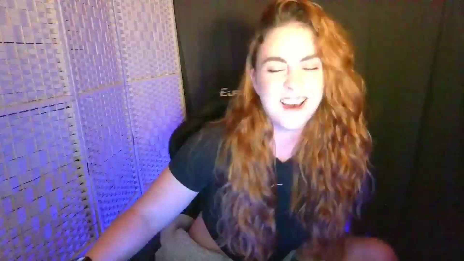 Gallery image thumbnail from YourEmilyRose's myfreecams stream on, 01/11/2026, 24:08 image 1 of 20