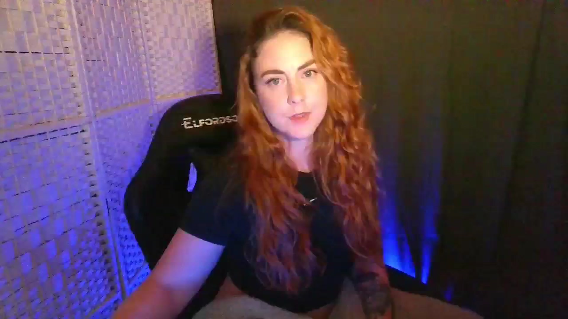 Gallery image thumbnail from YourEmilyRose's myfreecams stream on, 01/11/2026, 24:08 image 2 of 20