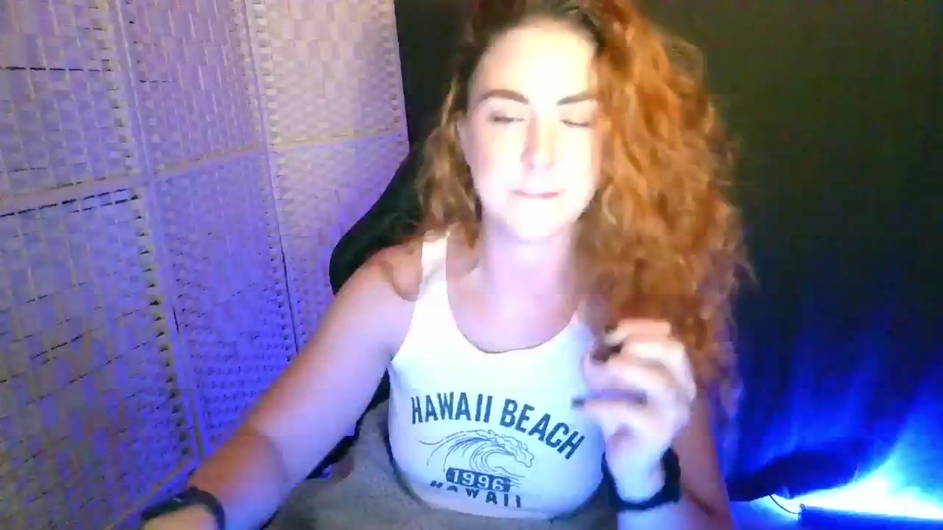 Gallery image thumbnail from YourEmilyRose's myfreecams stream on, 01/14/2026, 22:49 image 6 of 20