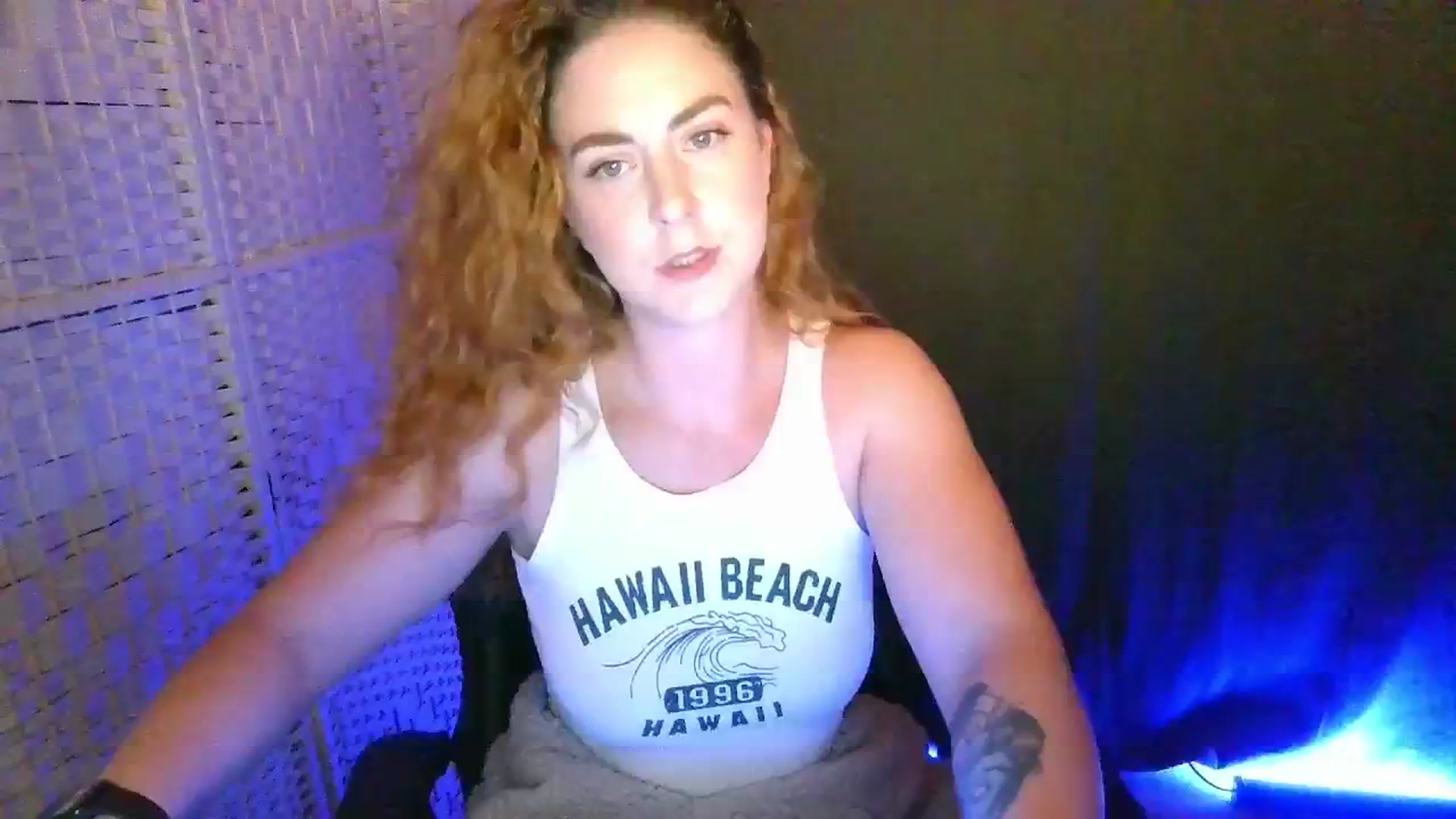 Gallery image thumbnail from YourEmilyRose's myfreecams stream on, 01/14/2026, 22:49 image 3 of 20