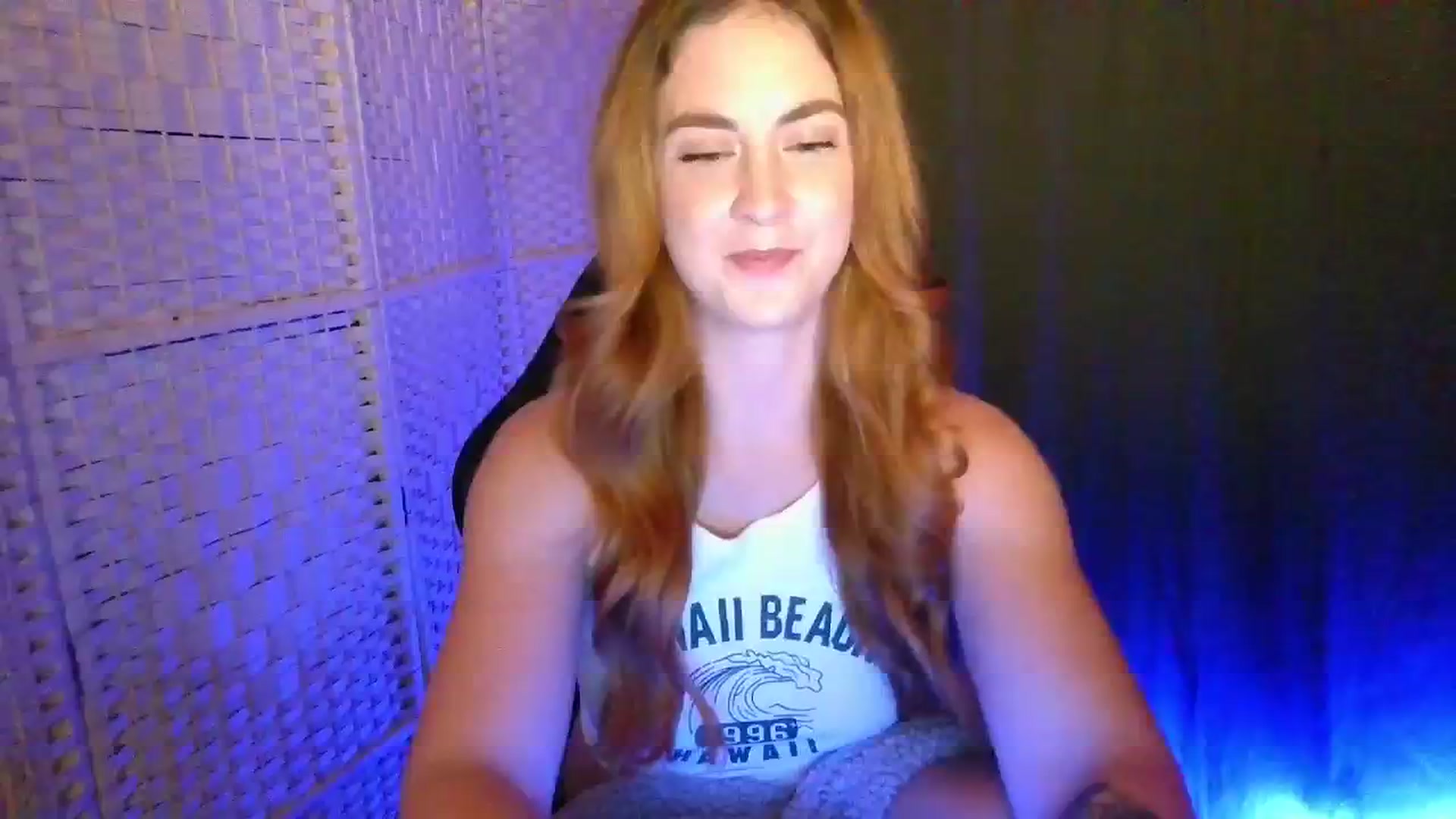 Gallery image thumbnail from YourEmilyRose's myfreecams stream on, 01/21/2026, 21:44 image 4 of 20