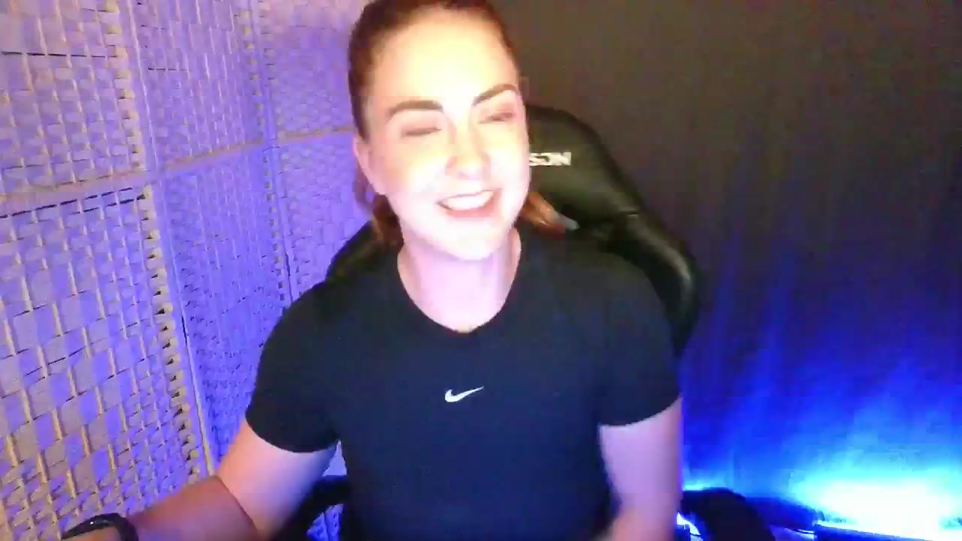 Gallery image thumbnail from YourEmilyRose's myfreecams stream on, 02/08/2026, 24:14 image 11 of 20