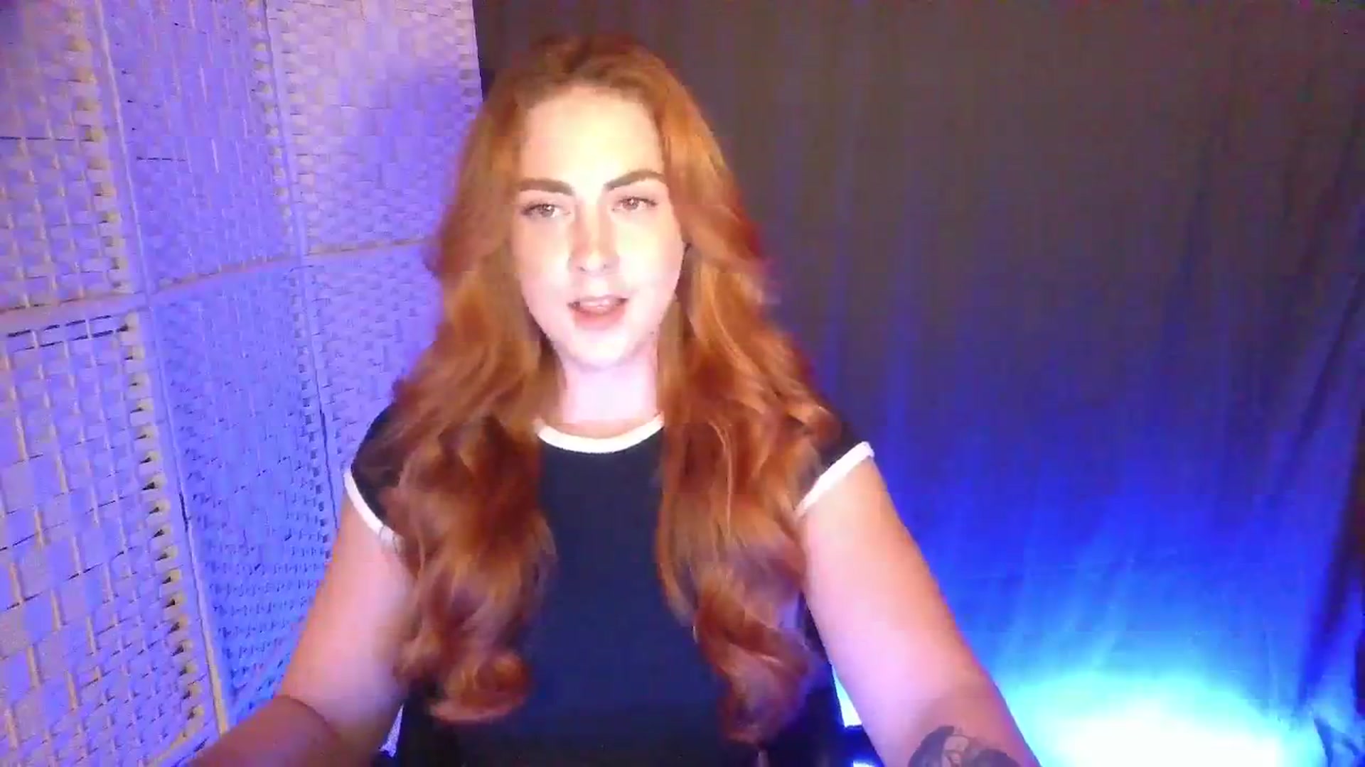Gallery image thumbnail from YourEmilyRose's myfreecams stream on, 02/09/2026, 22:51 image 6 of 20