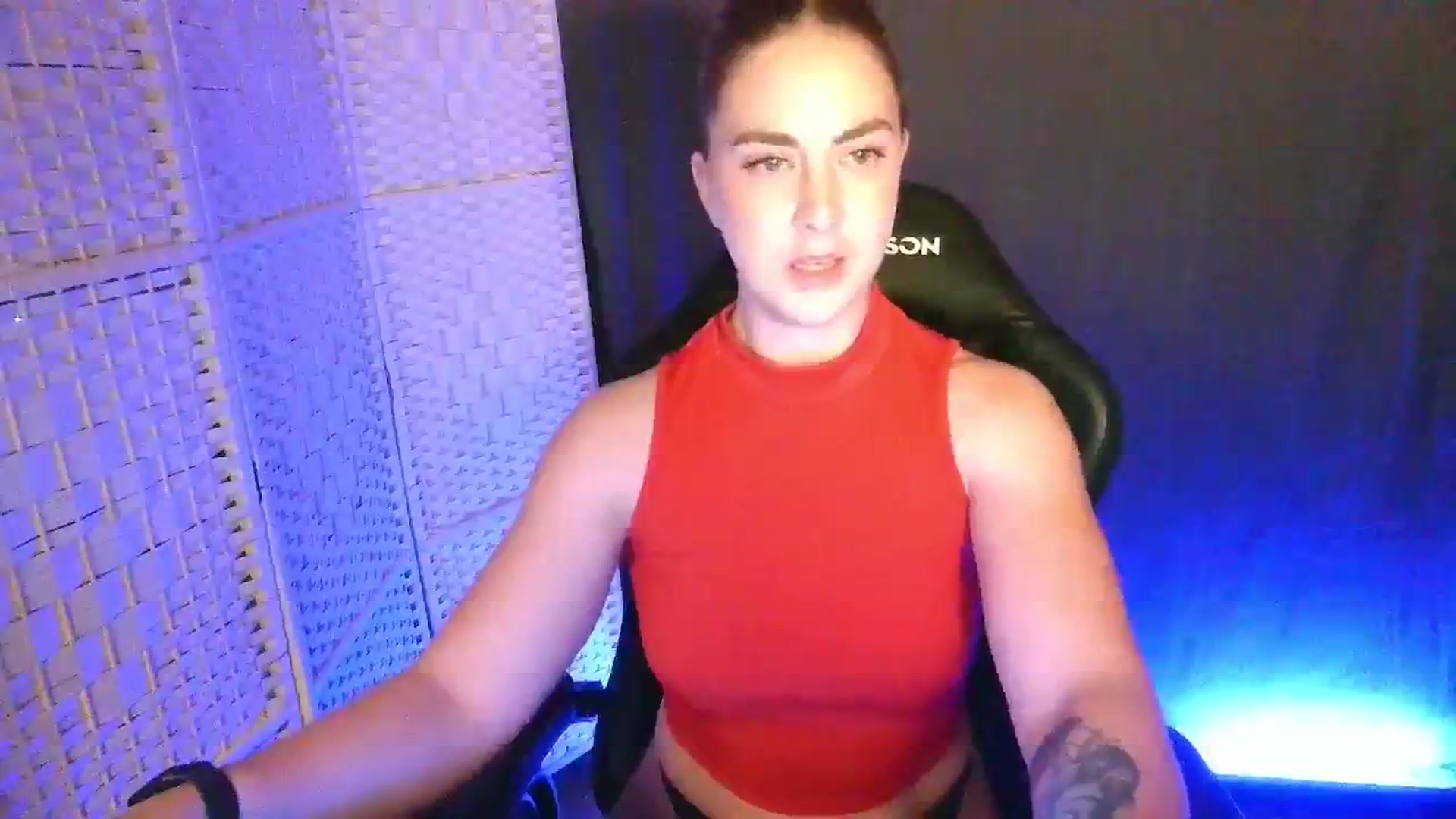 Gallery image thumbnail from YourEmilyRose's myfreecams stream on, 02/12/2026, 23:48 image 15 of 20