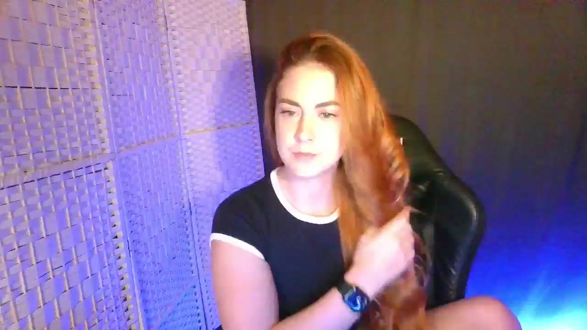 Gallery image thumbnail from YourEmilyRose's myfreecams stream on, 02/19/2026, 22:13 image 19 of 20