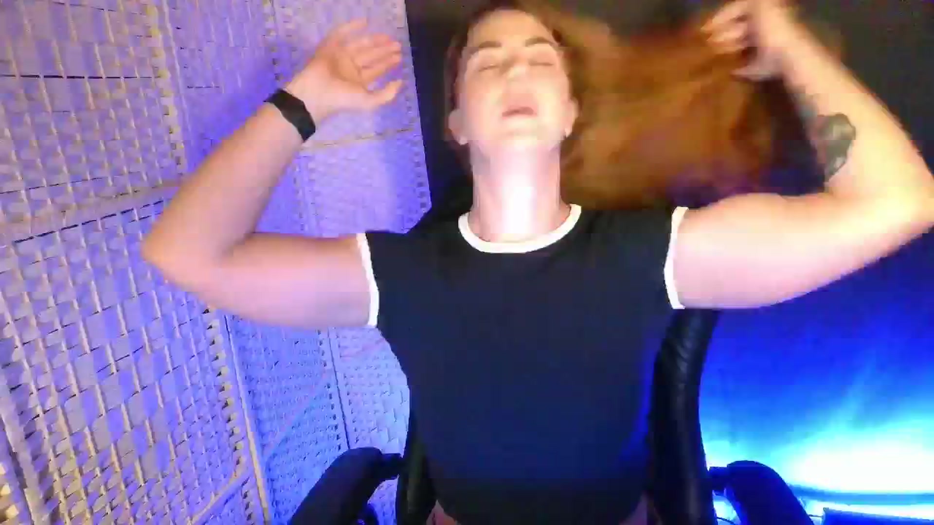 Gallery image thumbnail from YourEmilyRose's myfreecams stream on, 02/19/2026, 22:13 image 10 of 20