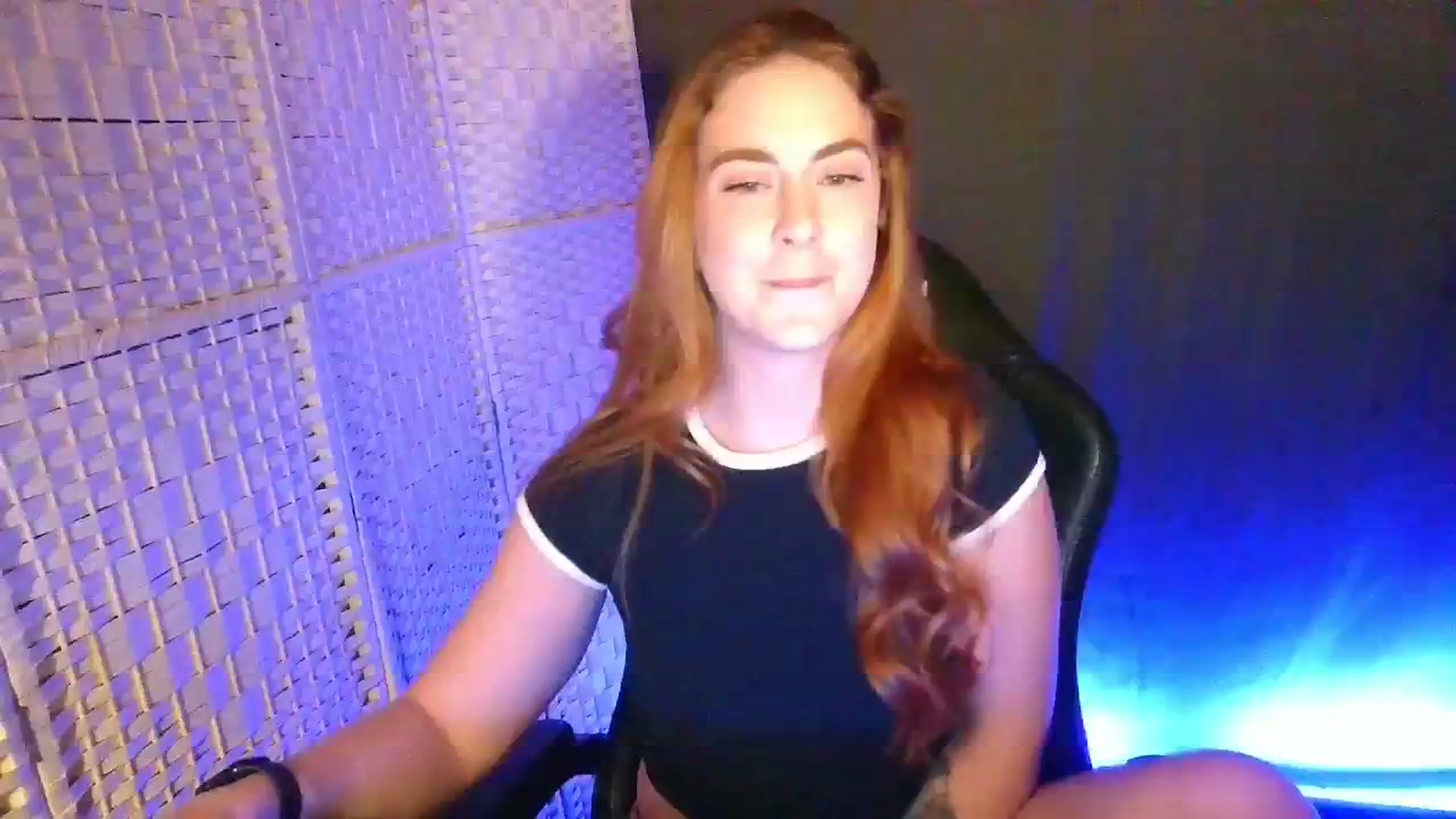 Gallery image thumbnail from YourEmilyRose's myfreecams stream on, 02/19/2026, 22:13 image 9 of 20