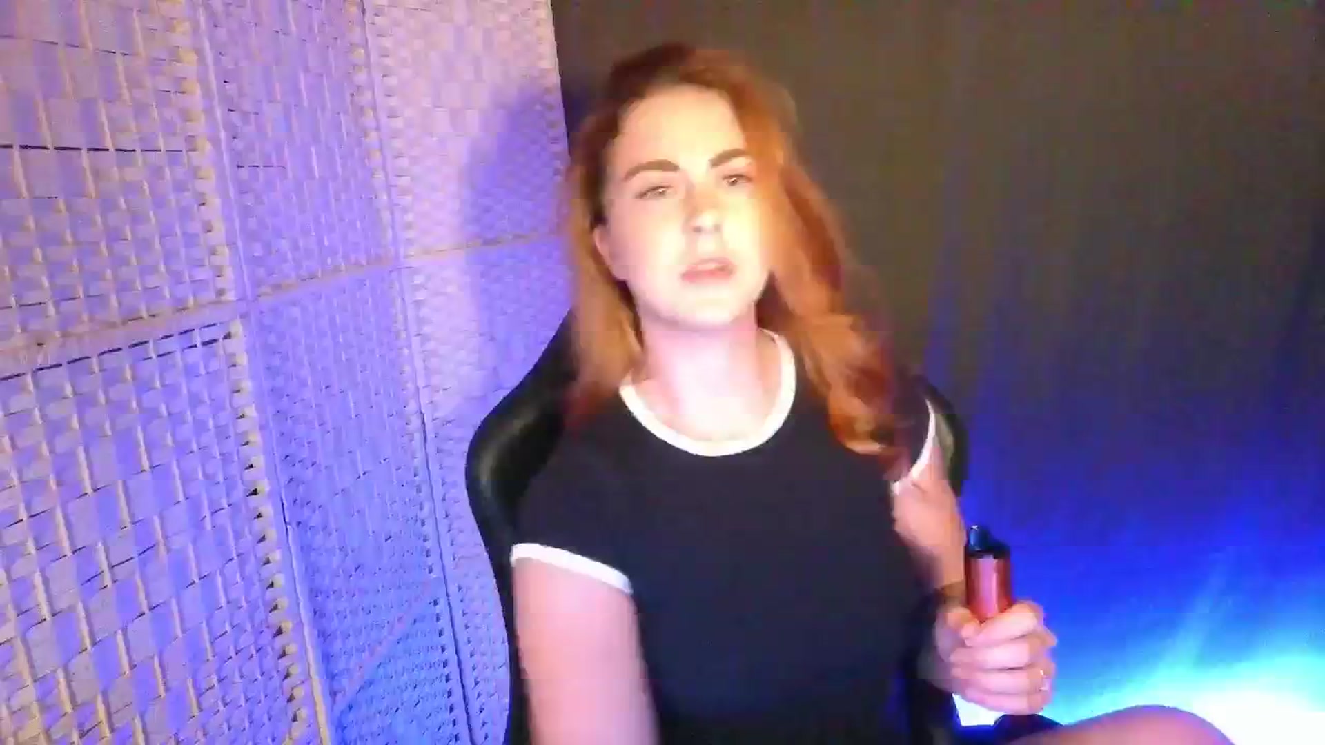 Gallery image thumbnail from YourEmilyRose's myfreecams stream on, 02/19/2026, 22:41 image 9 of 20