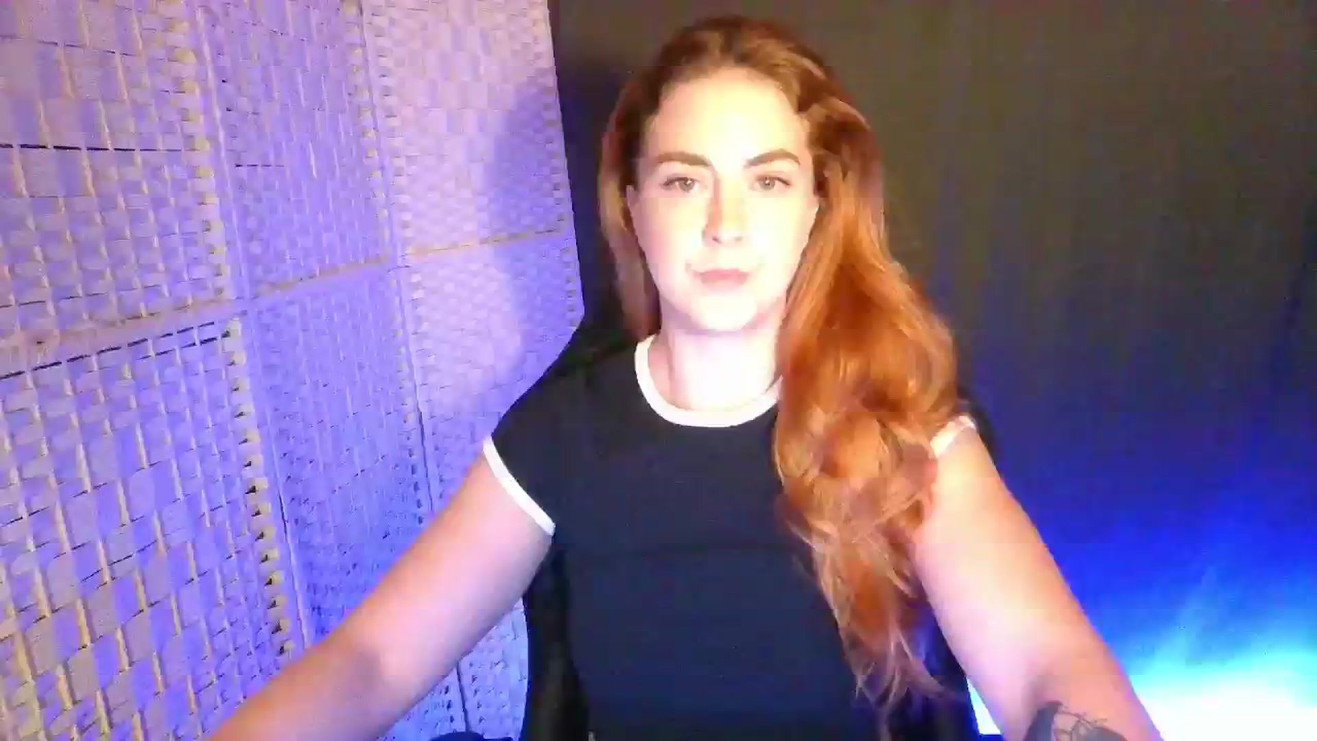 Gallery image thumbnail from YourEmilyRose's myfreecams stream on, 02/19/2026, 22:41 image 4 of 20