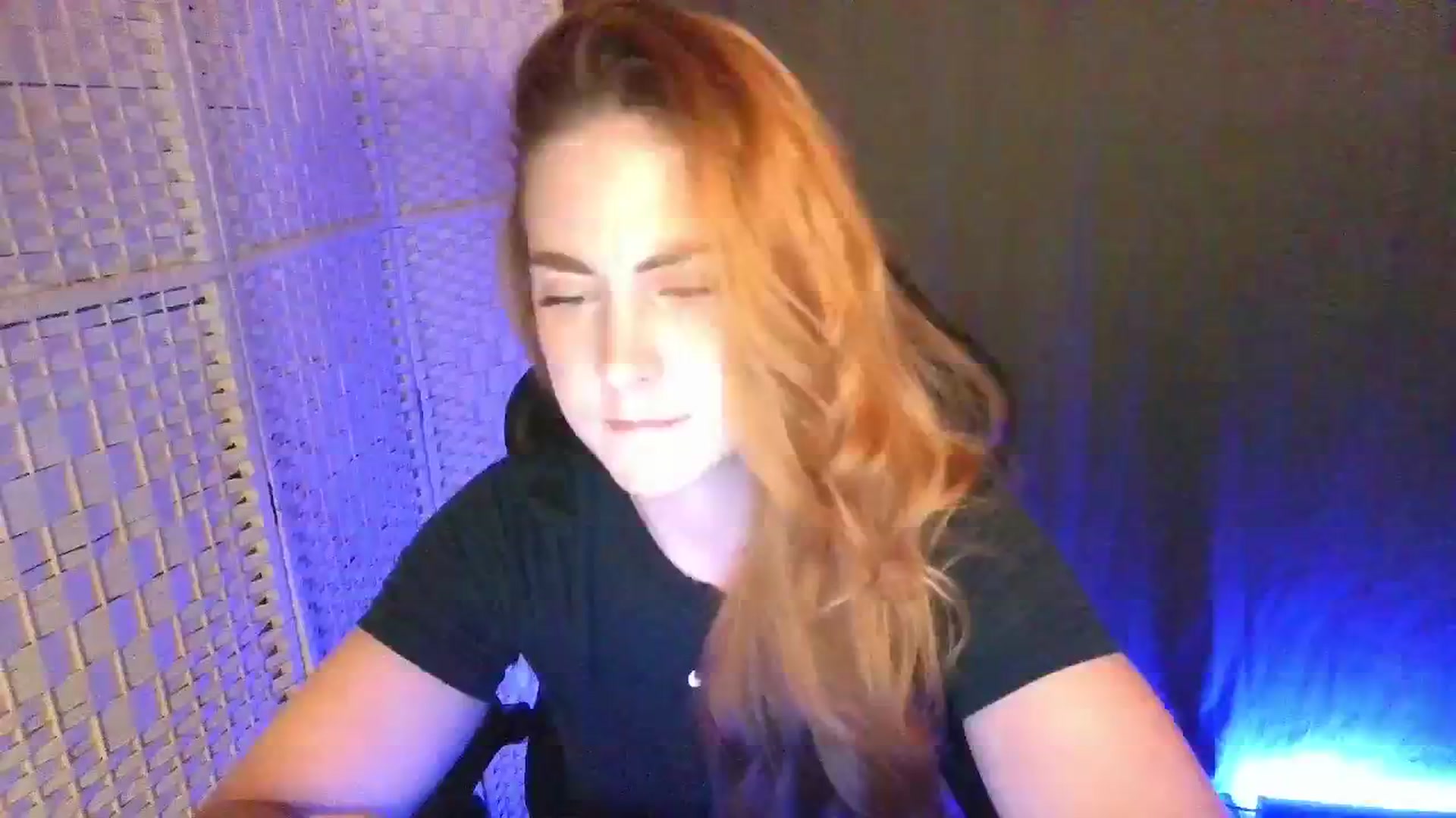 Gallery image thumbnail from YourEmilyRose's myfreecams stream on, 03/02/2026, 22:56 image 19 of 20