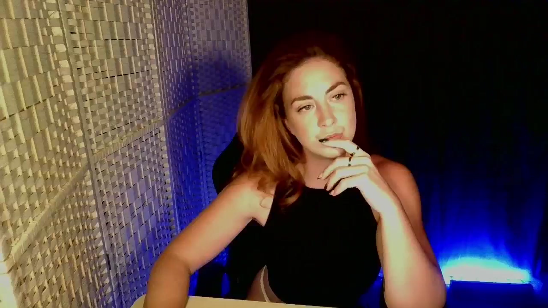 Gallery image thumbnail from YourEmilyRose's myfreecams stream on, 04/30/2026, 21:18 image 10 of 20