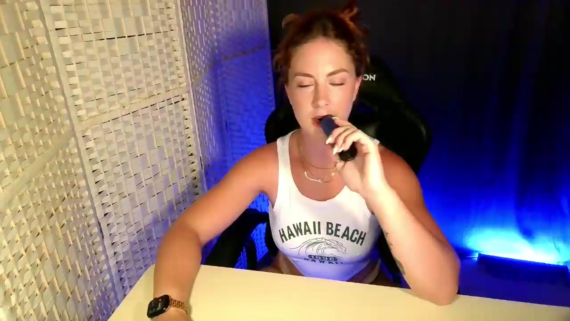 Gallery image thumbnail from YourEmilyRose's myfreecams stream on, 06/27/2026, 22:14 image 2 of 20