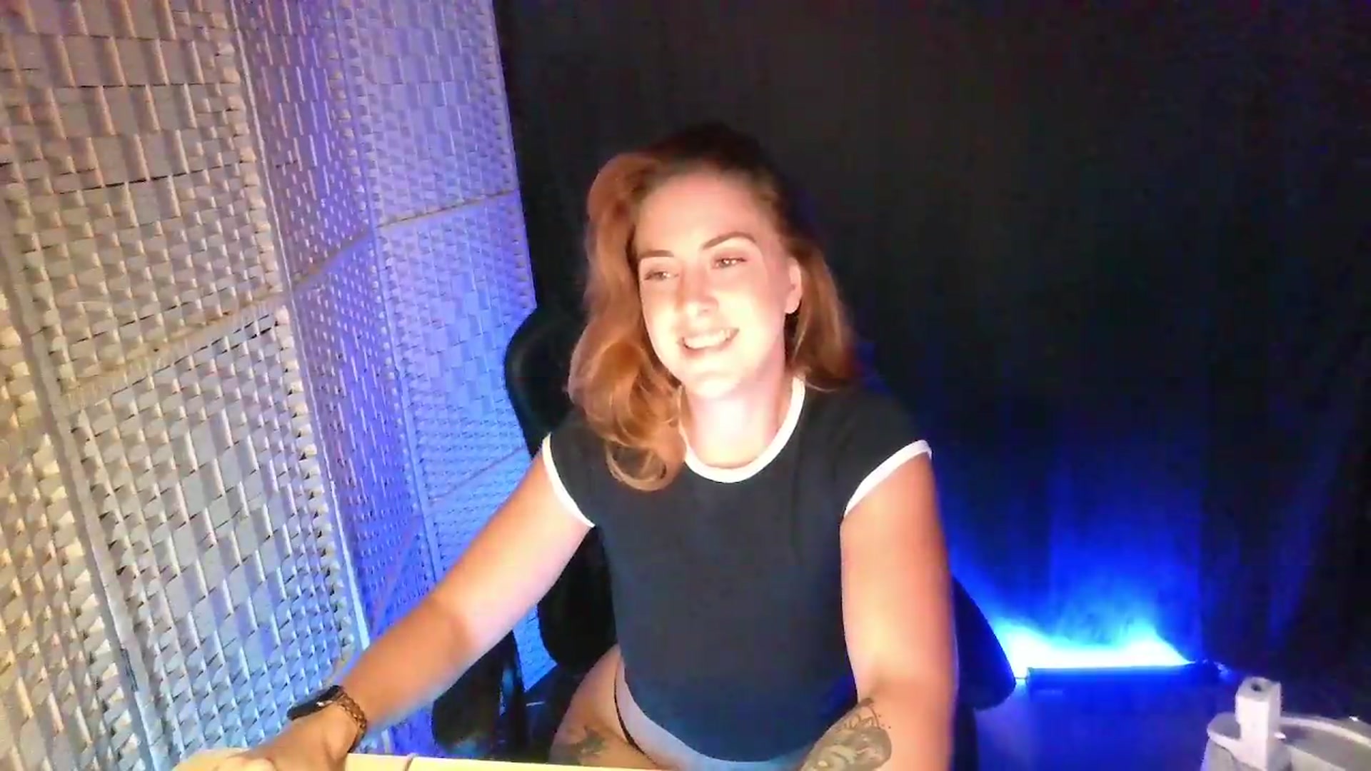 Gallery image thumbnail from YourEmilyRose's myfreecams stream on, 08/24/2026, 22:23 image 18 of 20