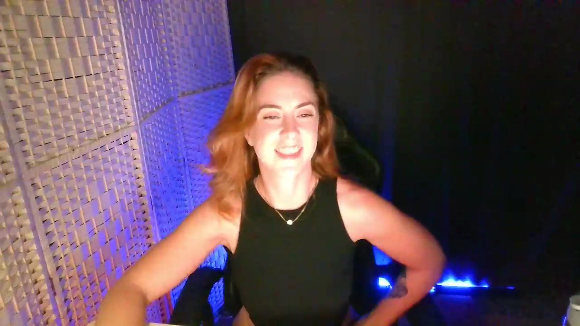 Gallery image thumbnail from YourEmilyRose's myfreecams stream on, 08/26/2026, 22:51 image 8 of 20