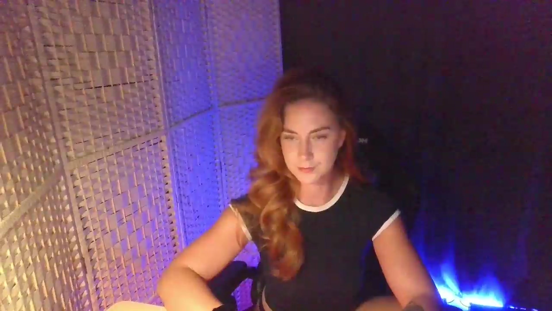 Gallery image thumbnail from YourEmilyRose's myfreecams stream on, 09/23/2026, 20:40 image 14 of 20