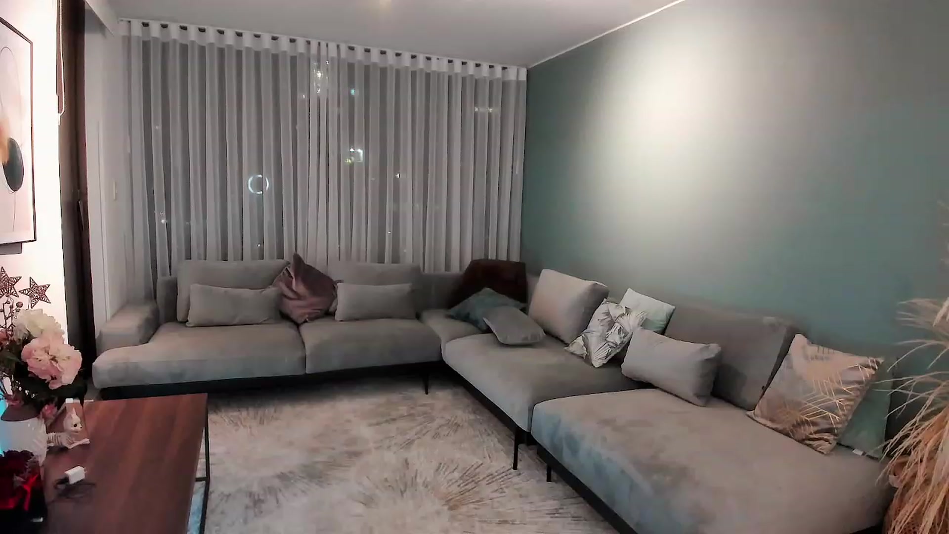 Gallery image thumbnail from YourFavGirl_'s myfreecams stream on, 02/18/2023, 04:50 image 2 of 20