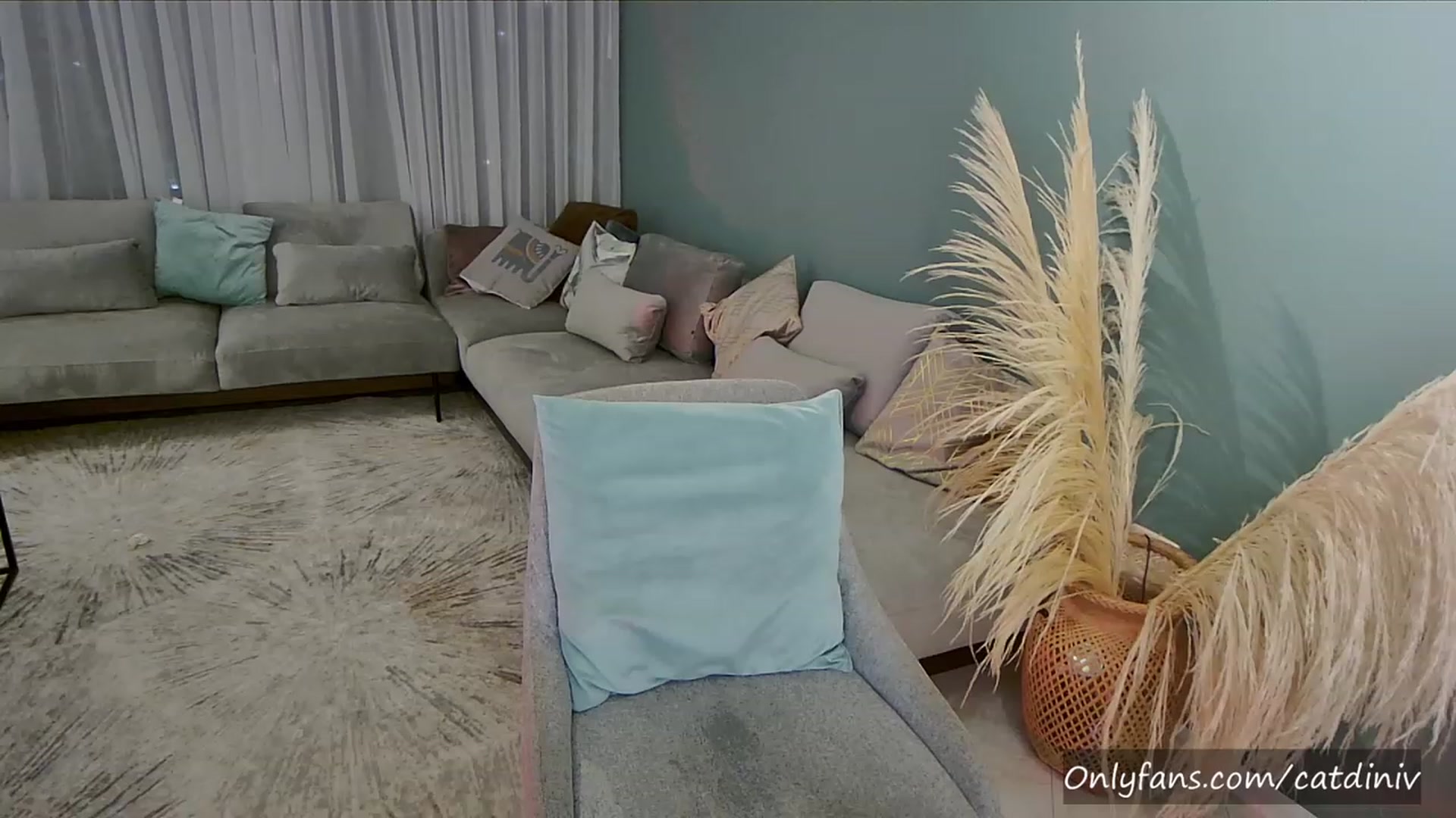 Gallery image thumbnail from YourFavGirl_'s myfreecams stream on, 03/04/2023, 05:21 image 16 of 20