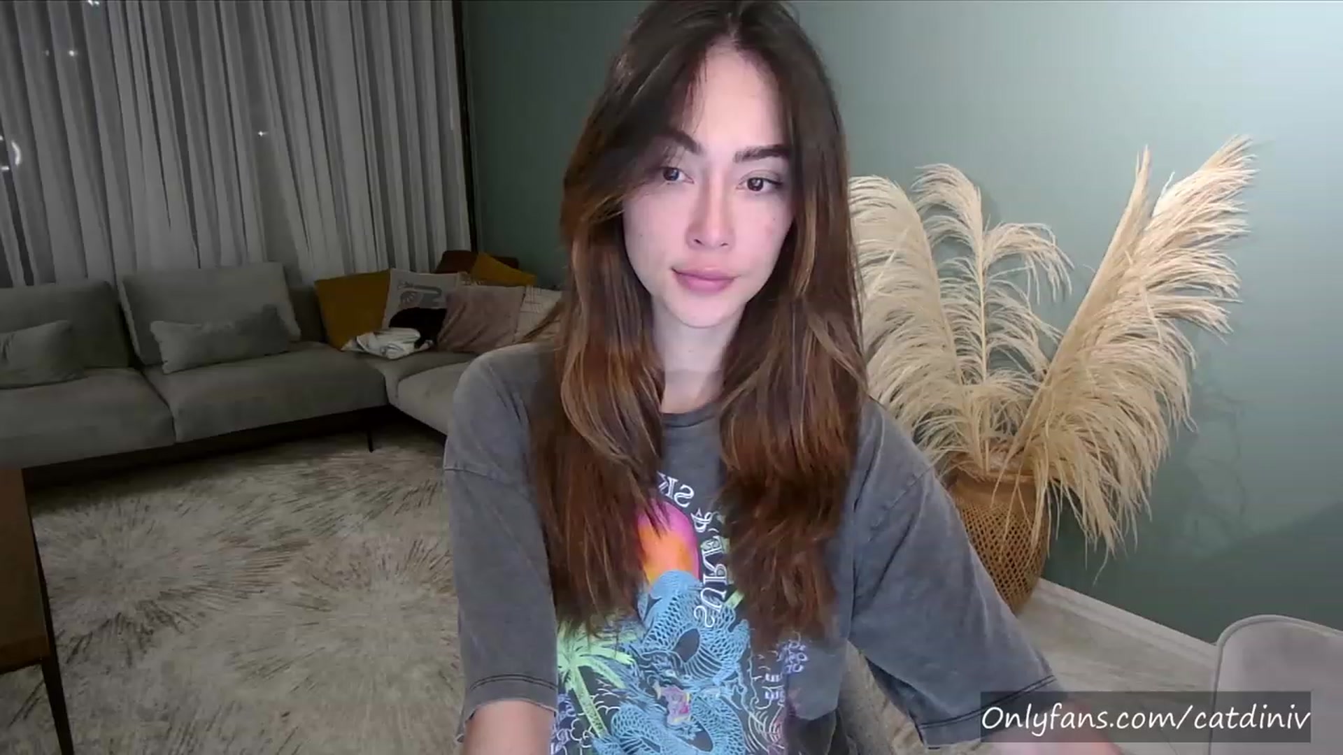Gallery image thumbnail from YourFavGirl_'s myfreecams stream on, 04/25/2023, 04:38 image 17 of 20