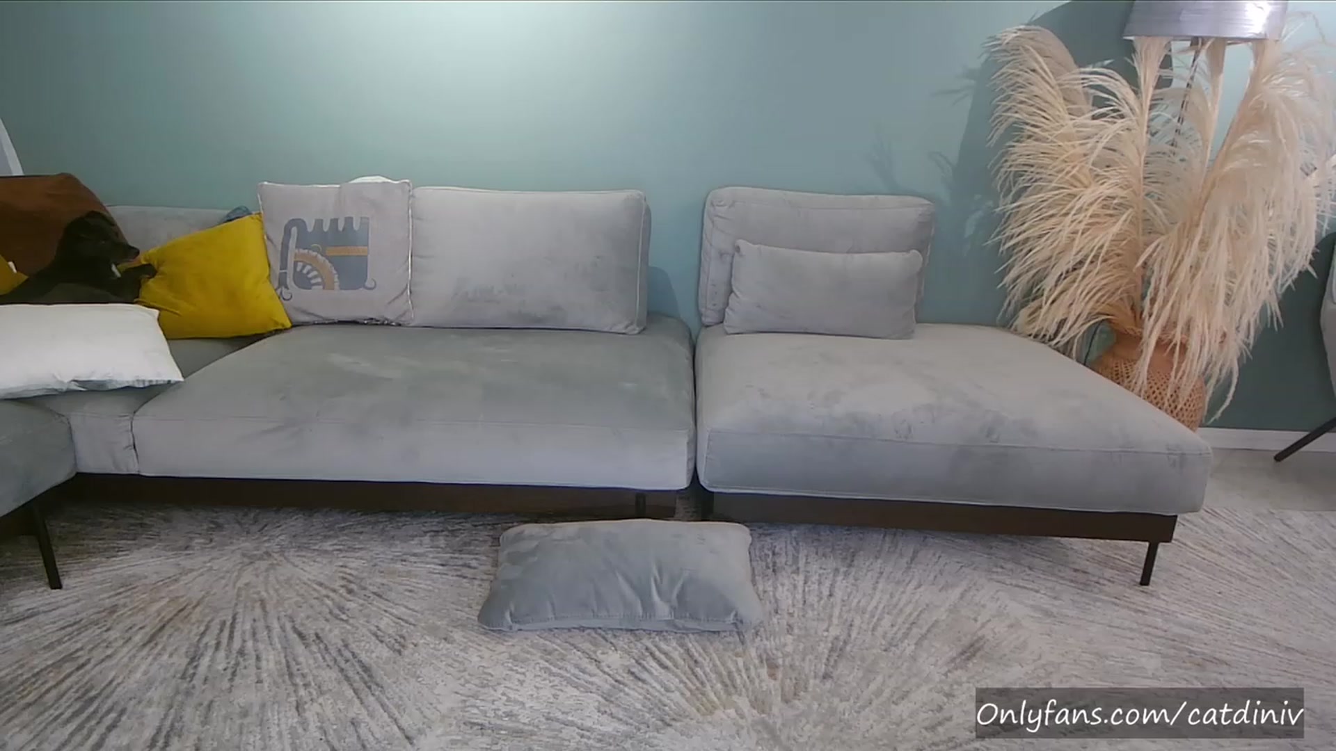 Gallery image thumbnail from YourFavGirl_'s myfreecams stream on, 05/04/2023, 04:44 image 19 of 20