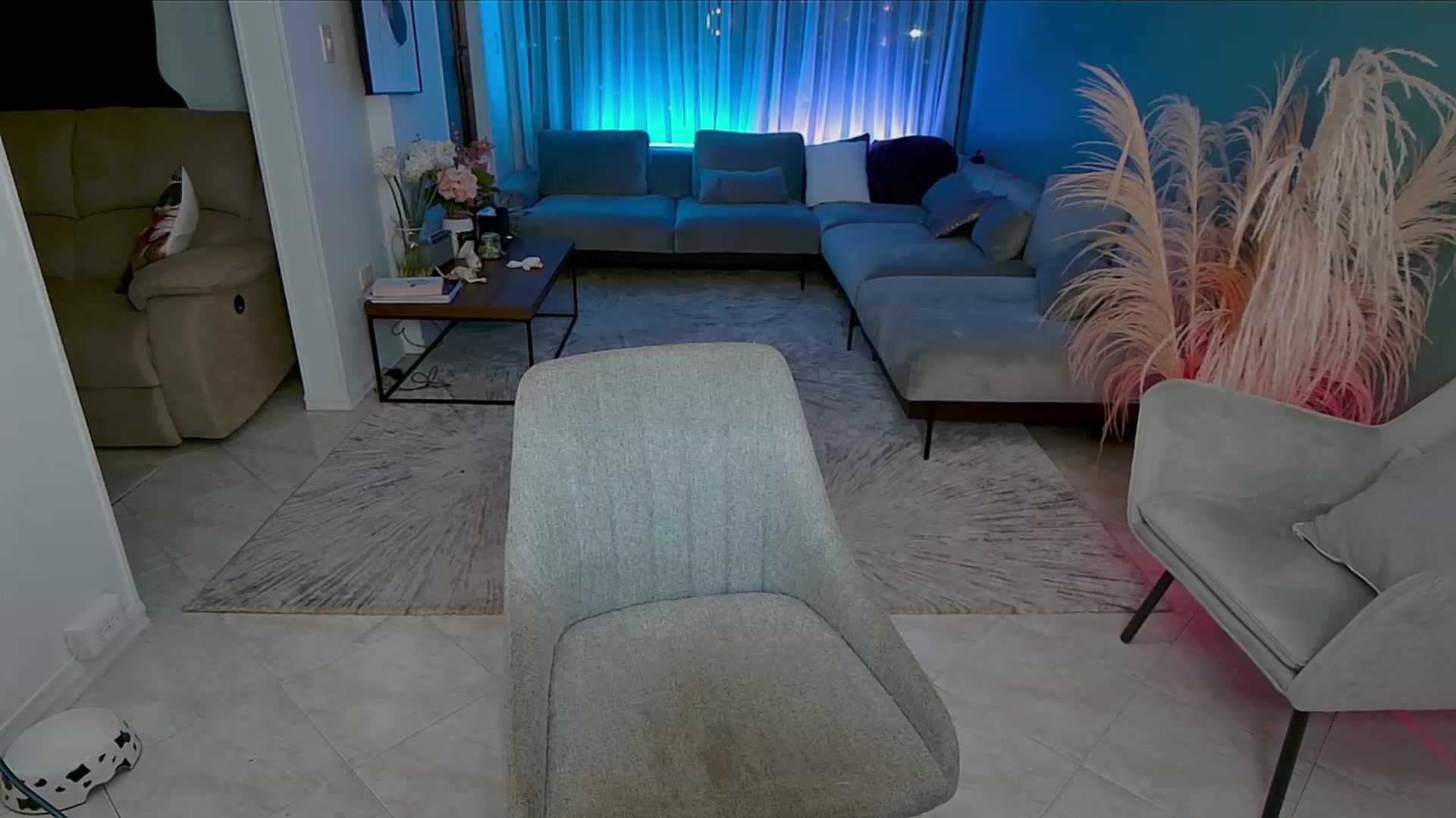 Gallery image thumbnail from YourFavGirl_'s myfreecams stream on, 06/23/2023, 02:47 image 13 of 20