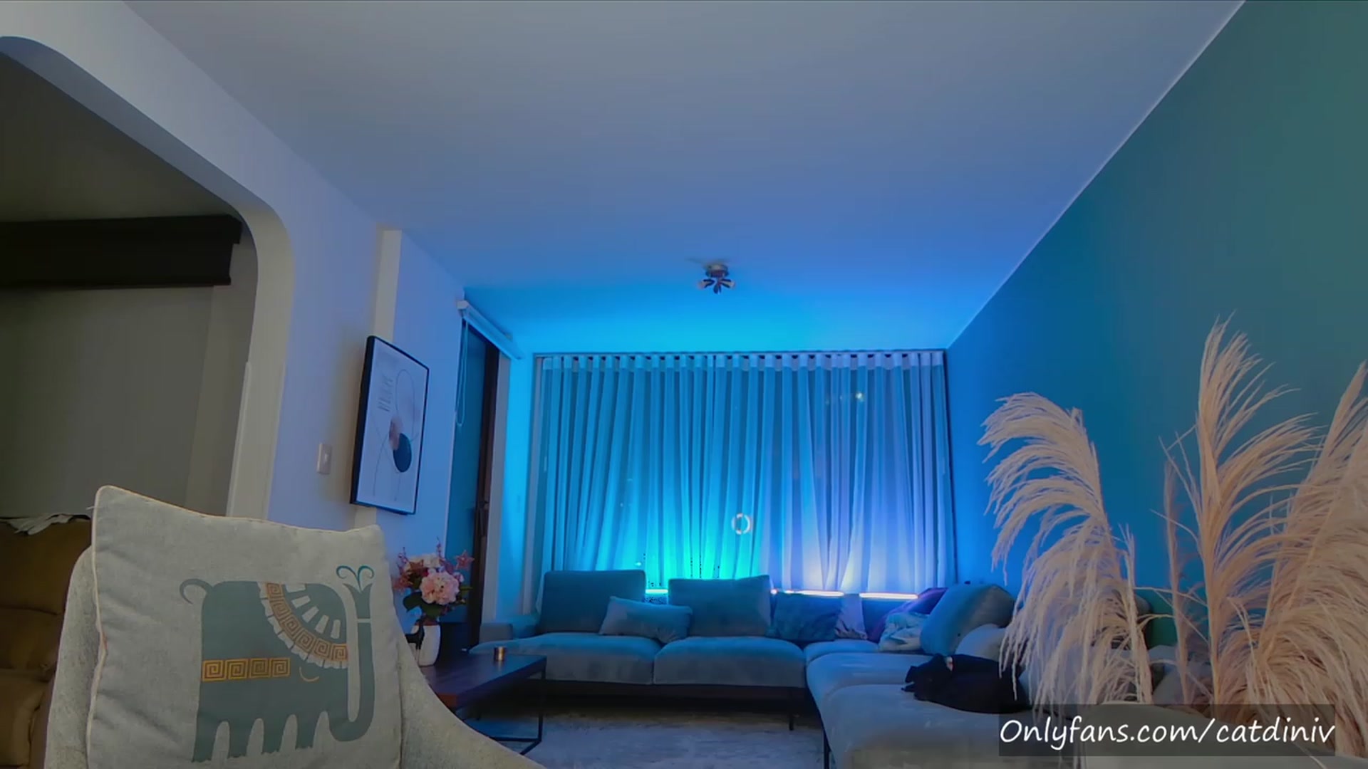 Gallery image thumbnail from YourFavGirl_'s myfreecams stream on, 07/03/2023, 04:55 image 6 of 20